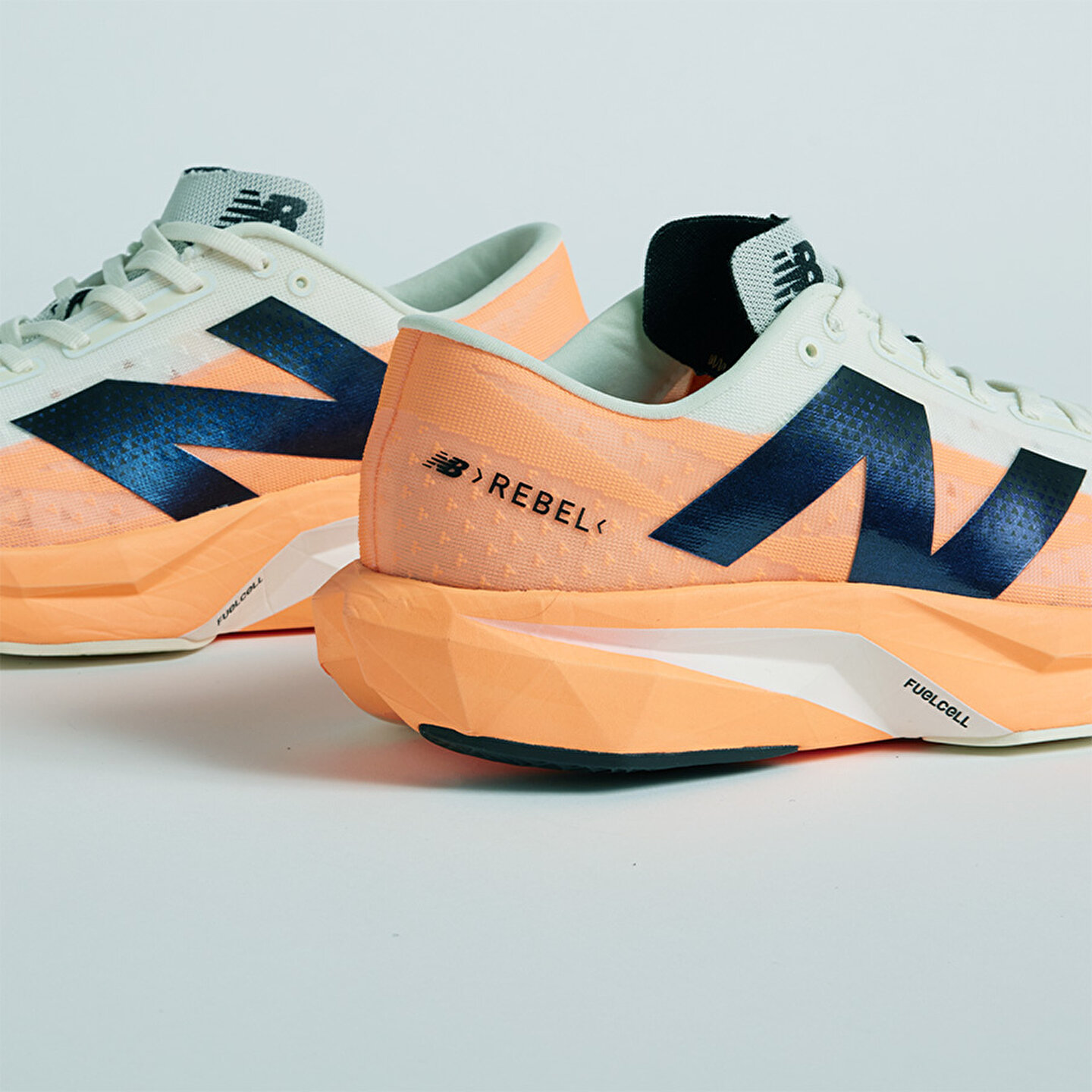 New Balance Rebel V4 Turuncu Erkek Ayakkabı
