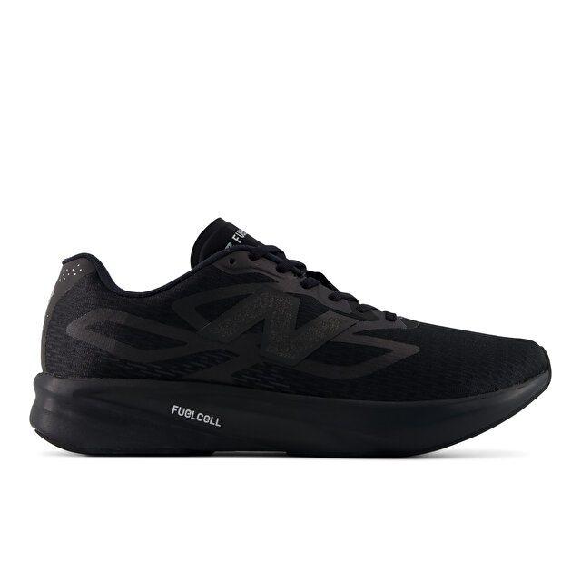 Мужские кроссовки New Balance FLTR MFLTR8NR для тренировок