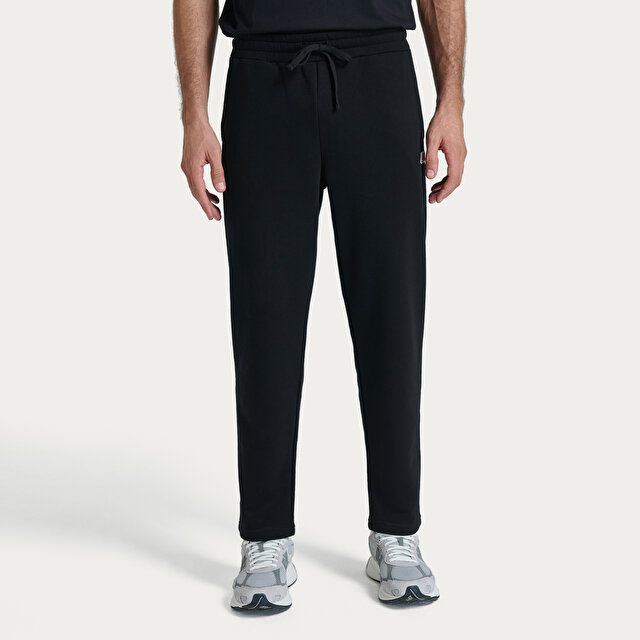 Мужские спортивные штаны New Balance MNP3607 на каждый день