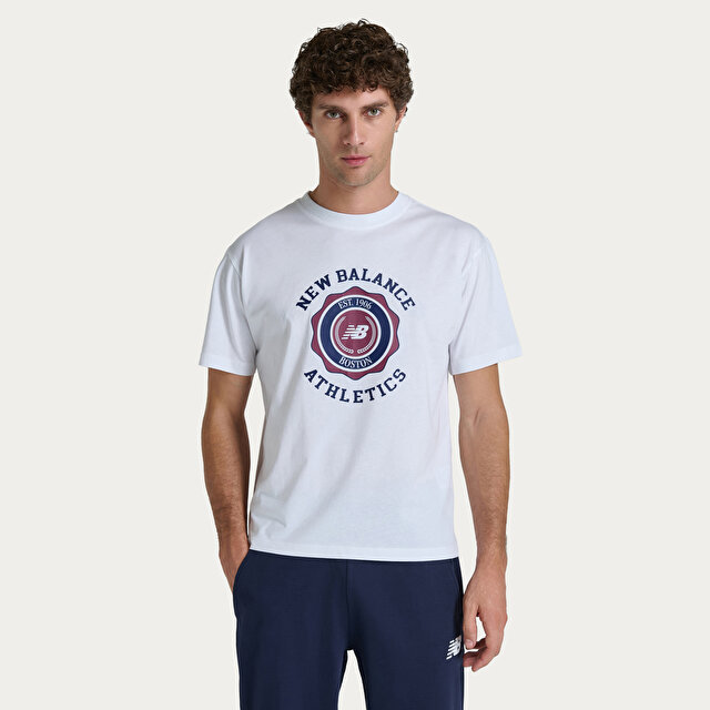 Мужская футболка New Balance MNT3641 на каждый день