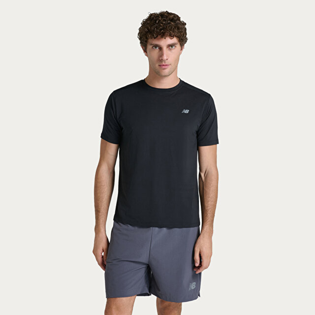 Мужская футболка New Balance MNT3653 на каждый день