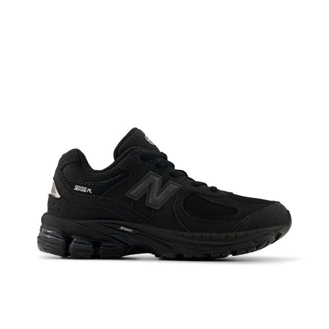 Детские  New Balance 2002 Günlük Kullanim P20021BE на каждый день