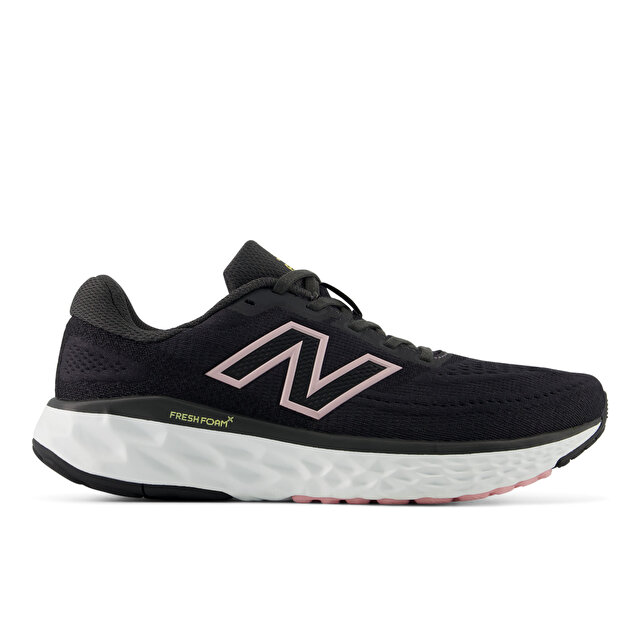Женские кроссовки New Balance Evoz WEVOZ9W7 для бега