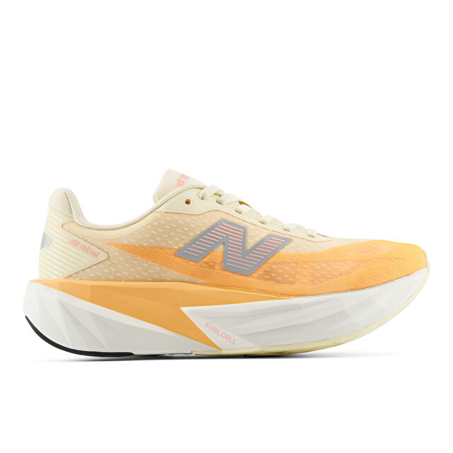 Женские кроссовки New Balance Rebel WFCX8KC для тренировок