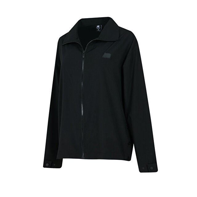 Женская куртка New Balance WNJ1612 Yelek на каждый день