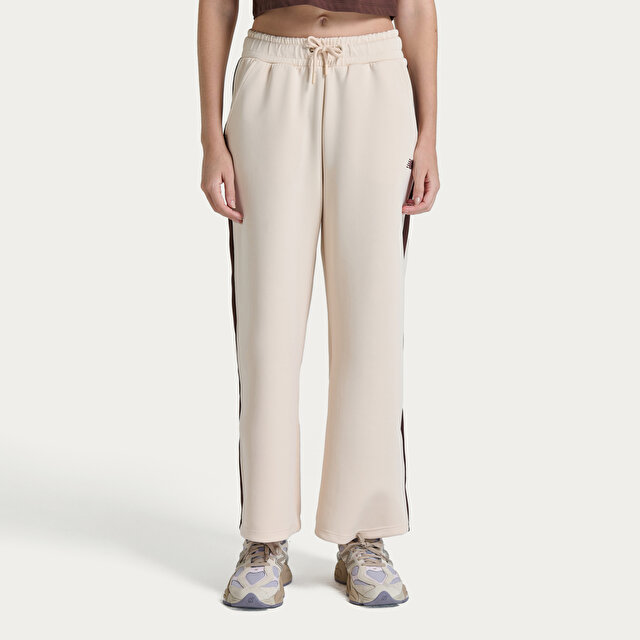 Женские спортивные штаны New Balance WNP3626 на каждый день