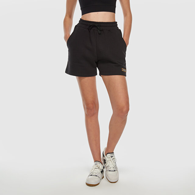 Женские шорты New Balance WNS3406