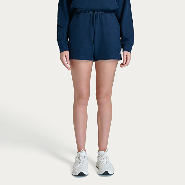 Женские шорты New Balance WNS3640 на каждый день