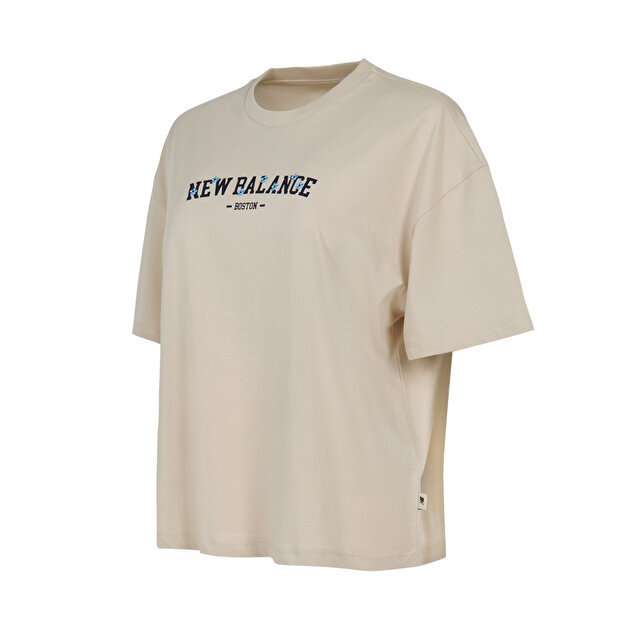 Женская футболка New Balance WNT3632