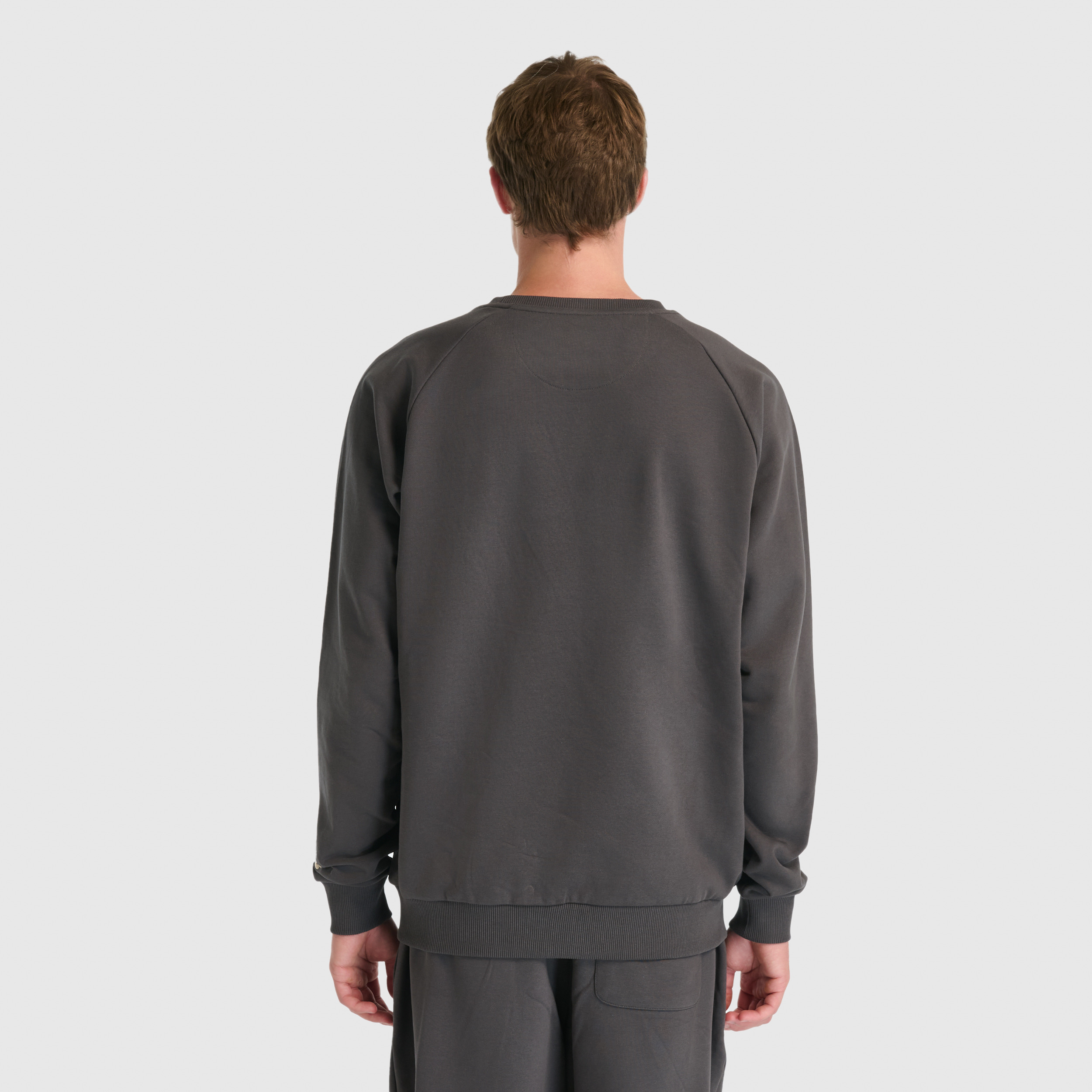 New Balance MNC3522 Antrasit Erkek Sweatshirt görsel 3