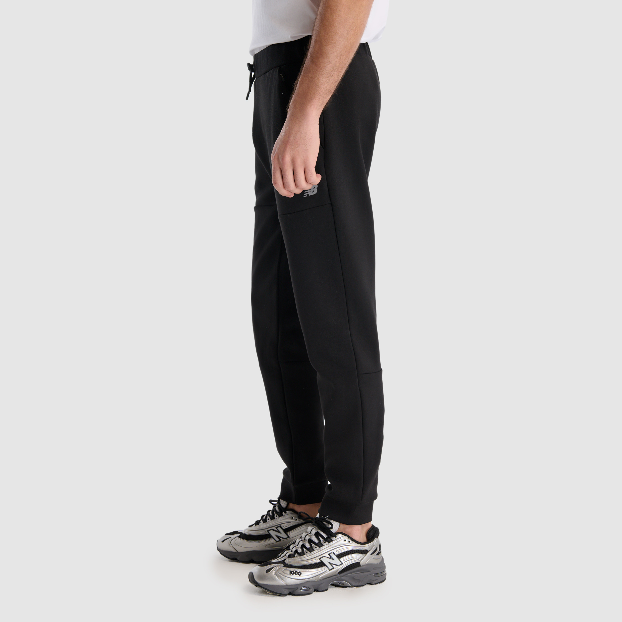 New Balance MNP1517 Siyah Erkek Eşofman Altı görsel 3