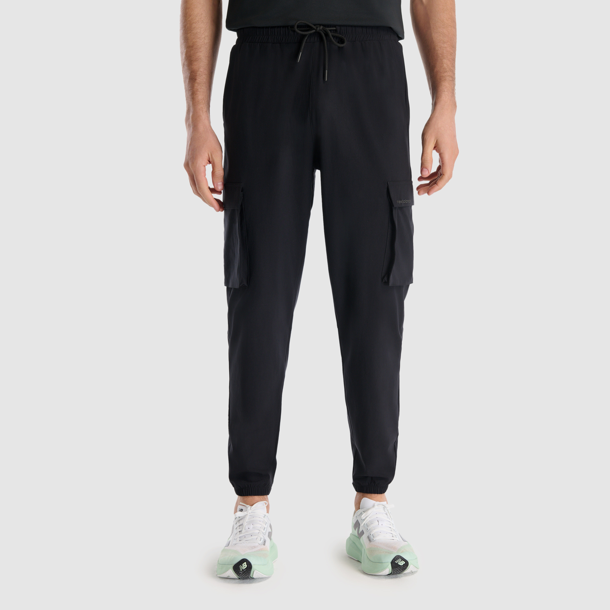 New Balance MNP1531 Siyah Erkek Eşofman Altı görsel 2