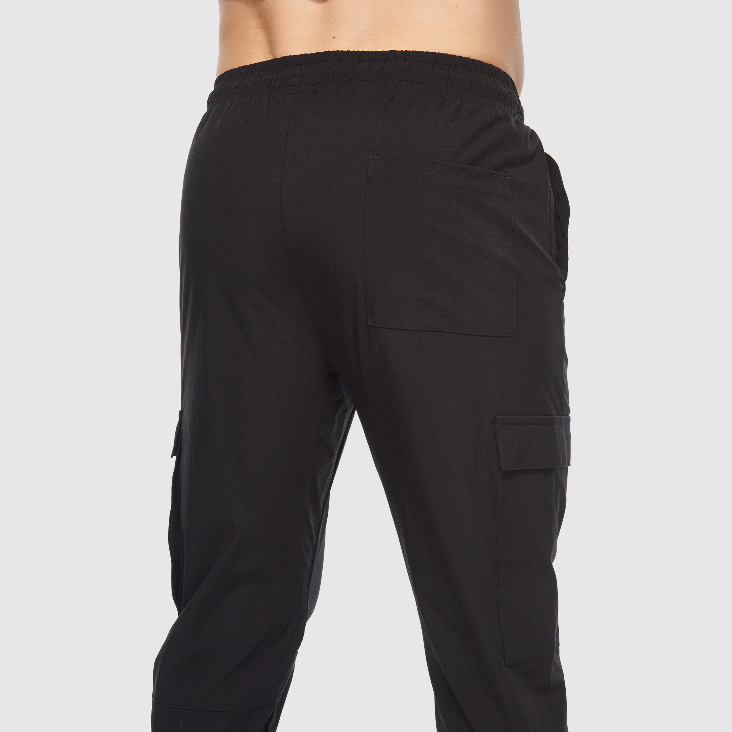 New Balance MNP3423 Siyah Erkek Eşofman Altı görsel 5