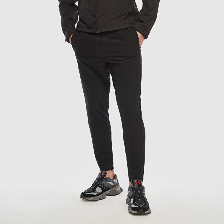 New Balance MNP3433 Siyah Erkek Eşofman Altı