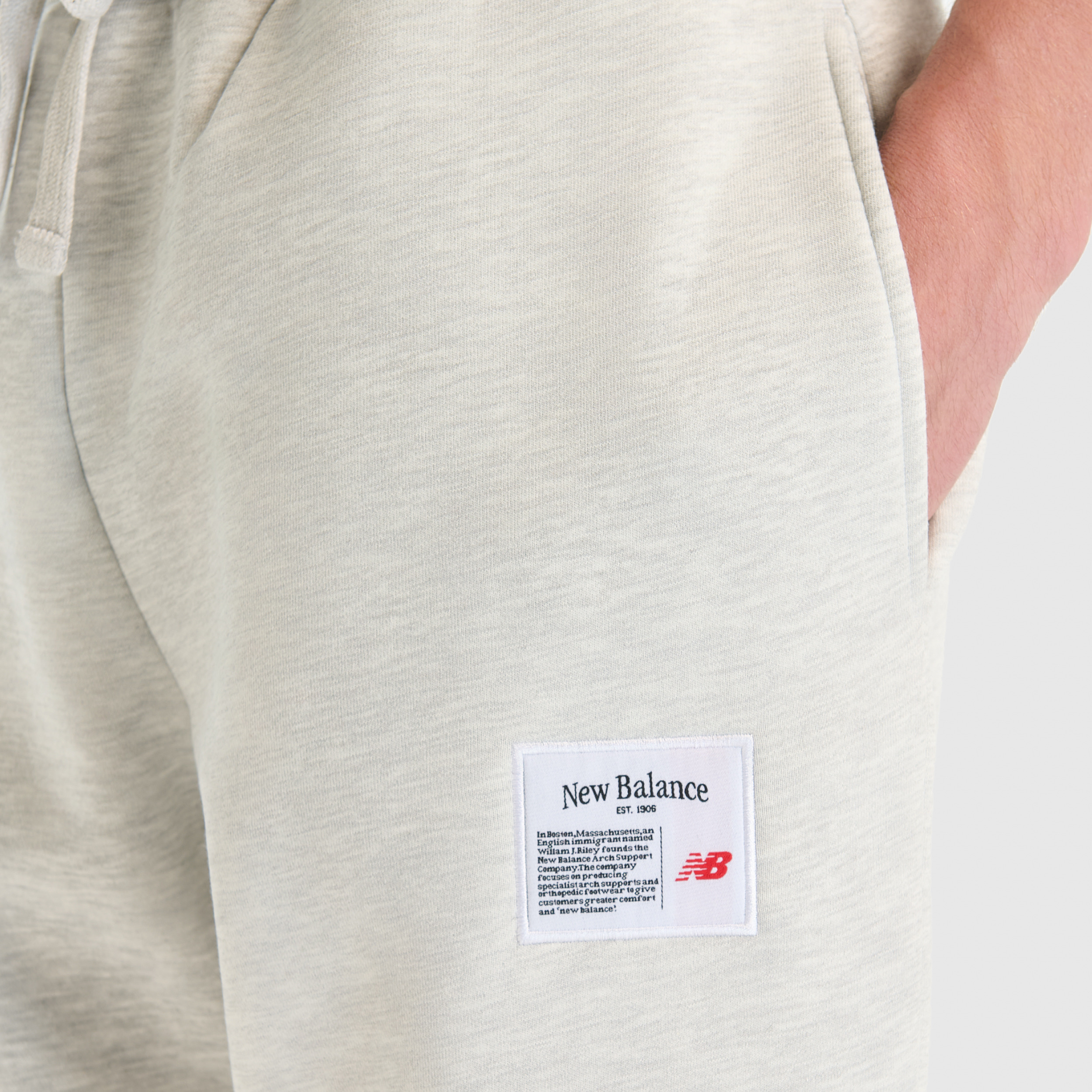New Balance MNP3503 Beyaz Erkek Eşofman Altı görsel 5