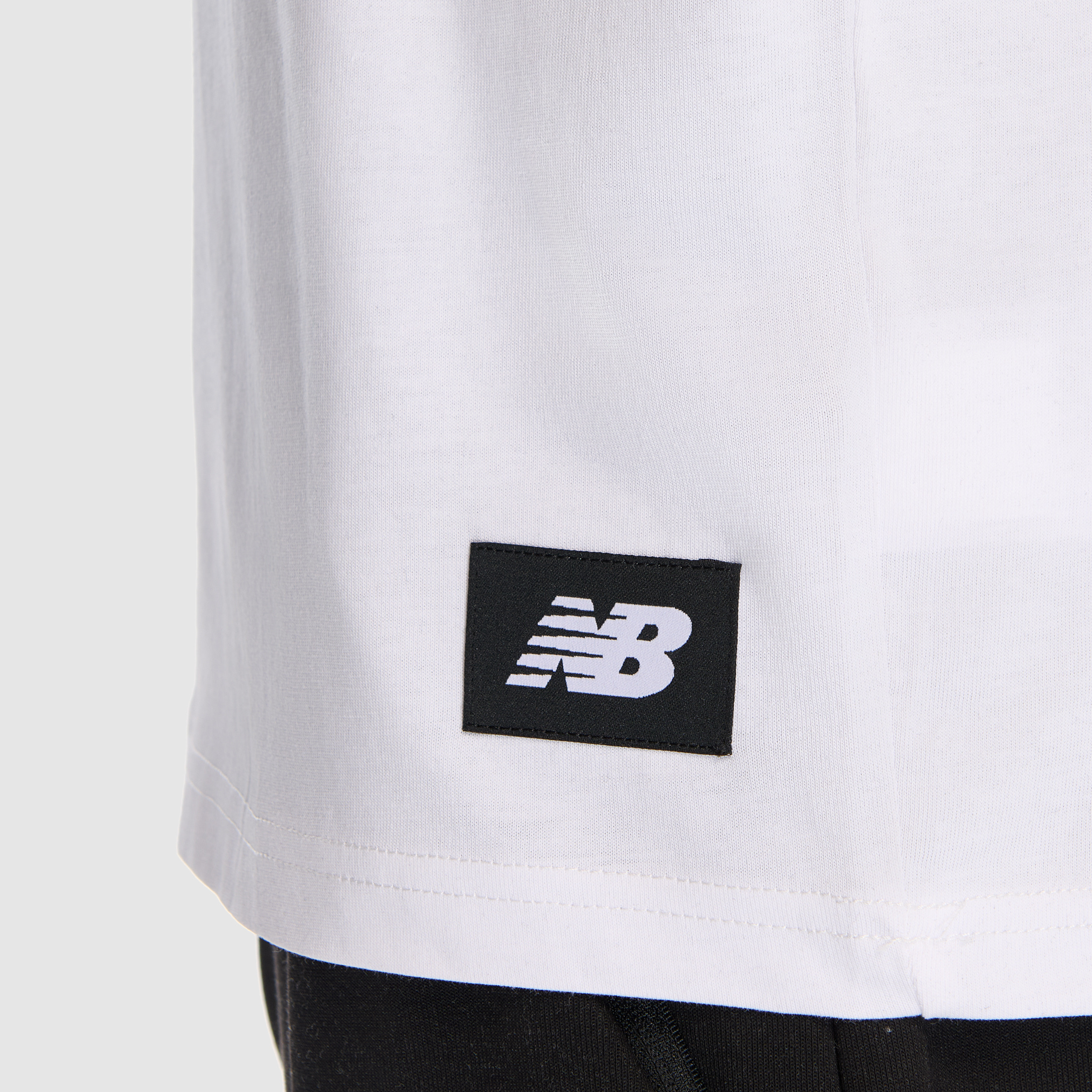 New Balance MNT1509 Beyaz Erkek Tişört görsel 6
