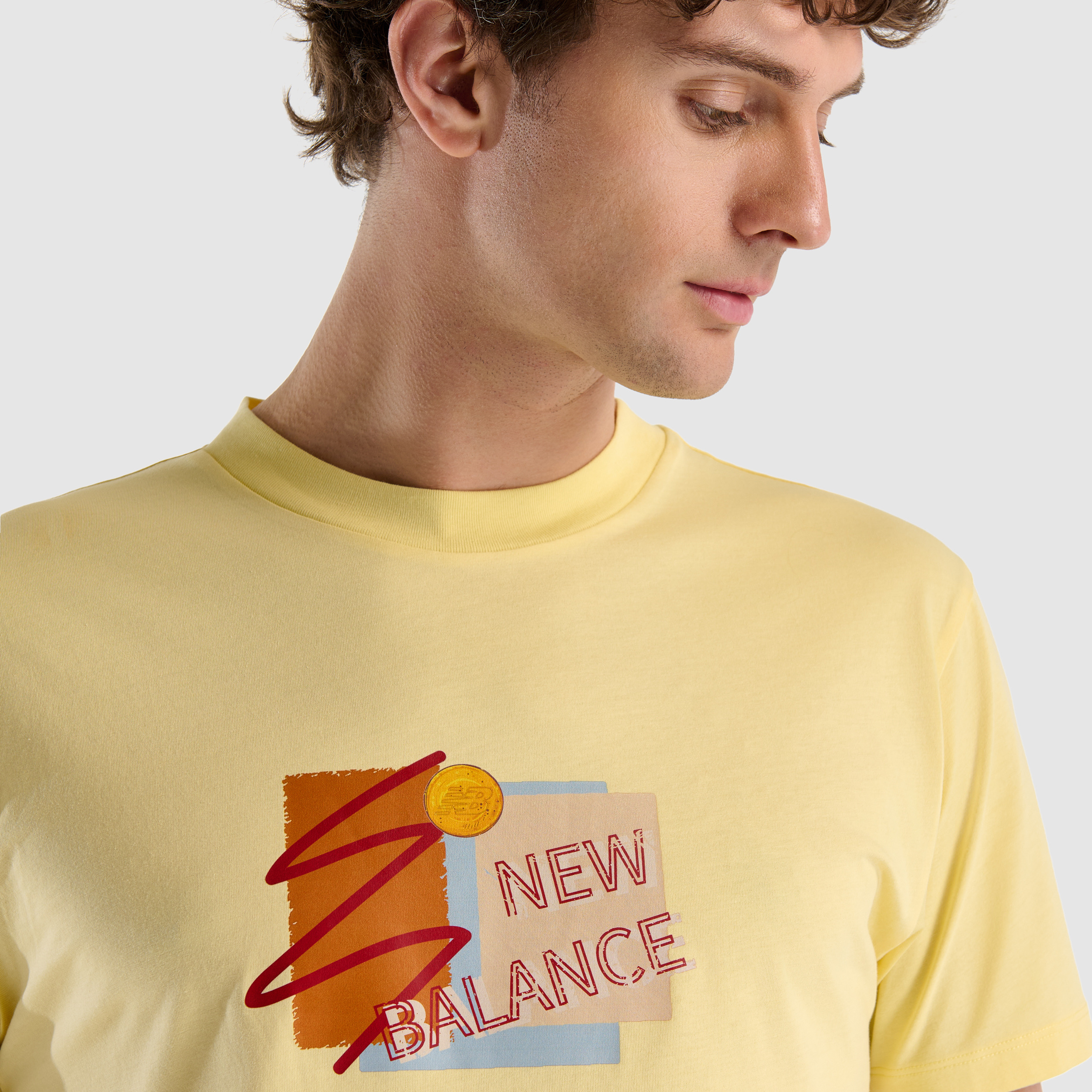 New Balance MNT1511 Sarı Erkek Tişört görsel 5