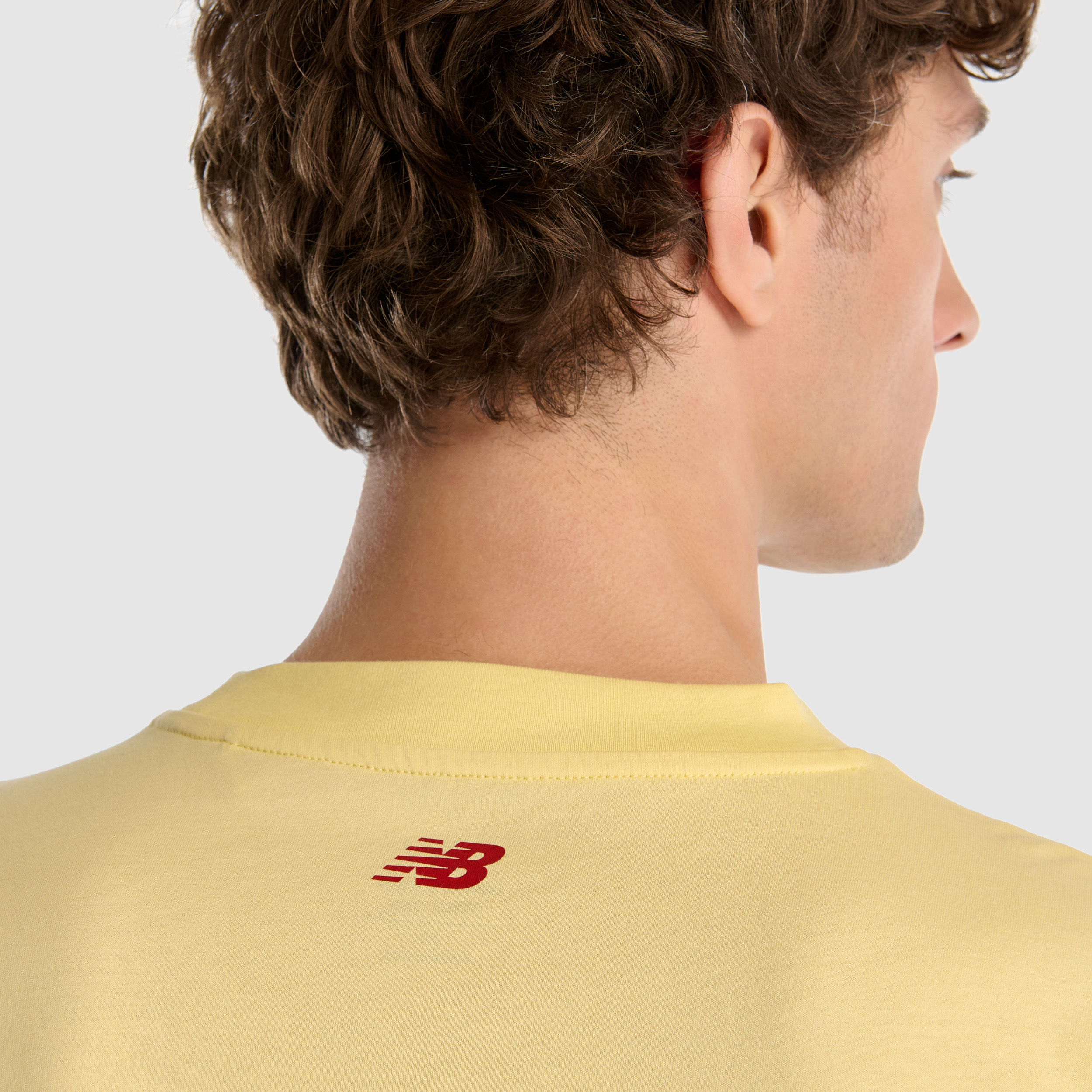 New Balance MNT1511 Sarı Erkek Tişört görsel 6