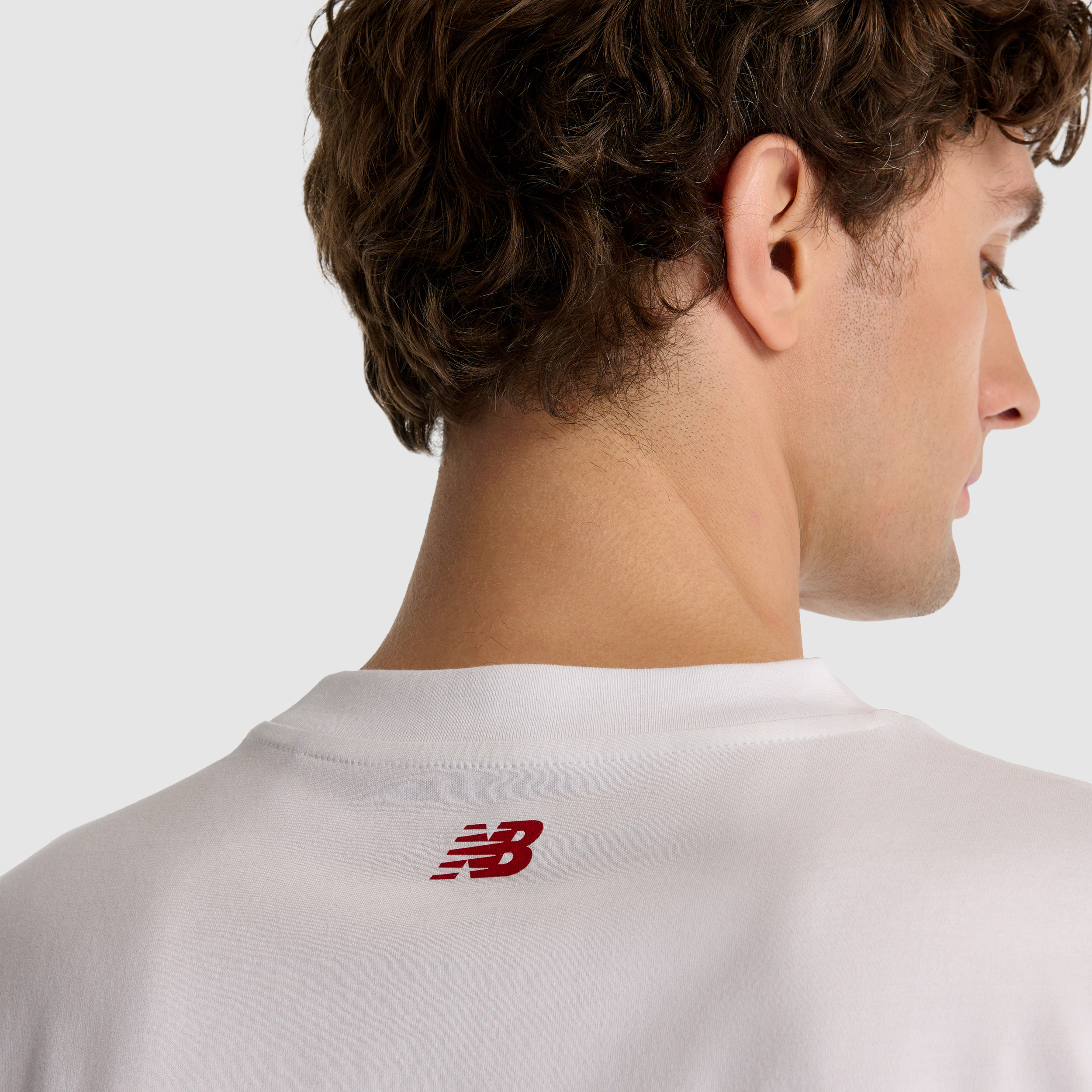New Balance MNT1511 Beyaz Erkek Tişört görsel 6