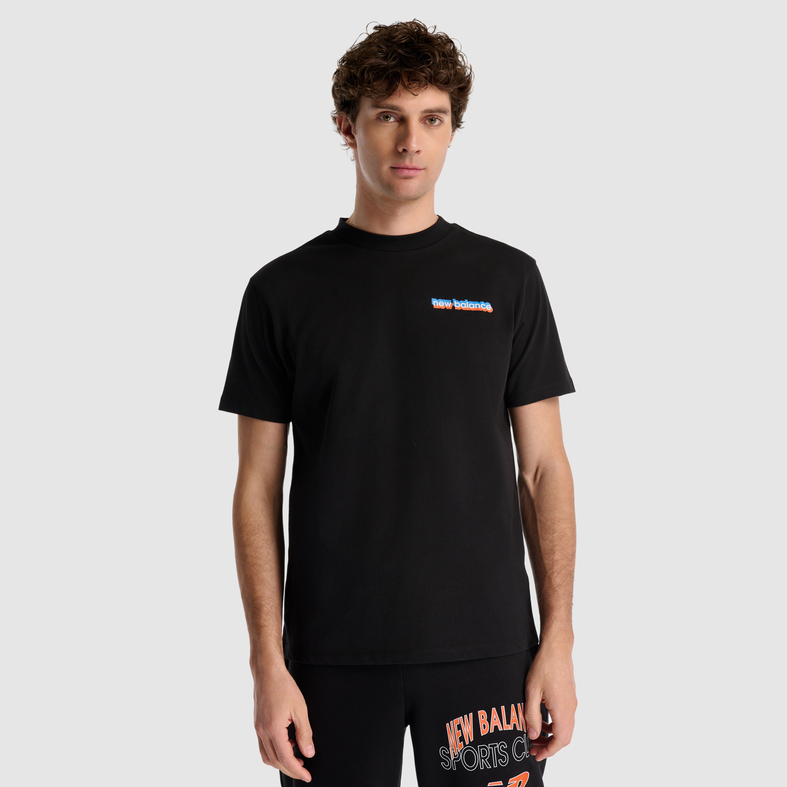 New Balance MNT1533 Siyah Erkek Tişört görsel 2
