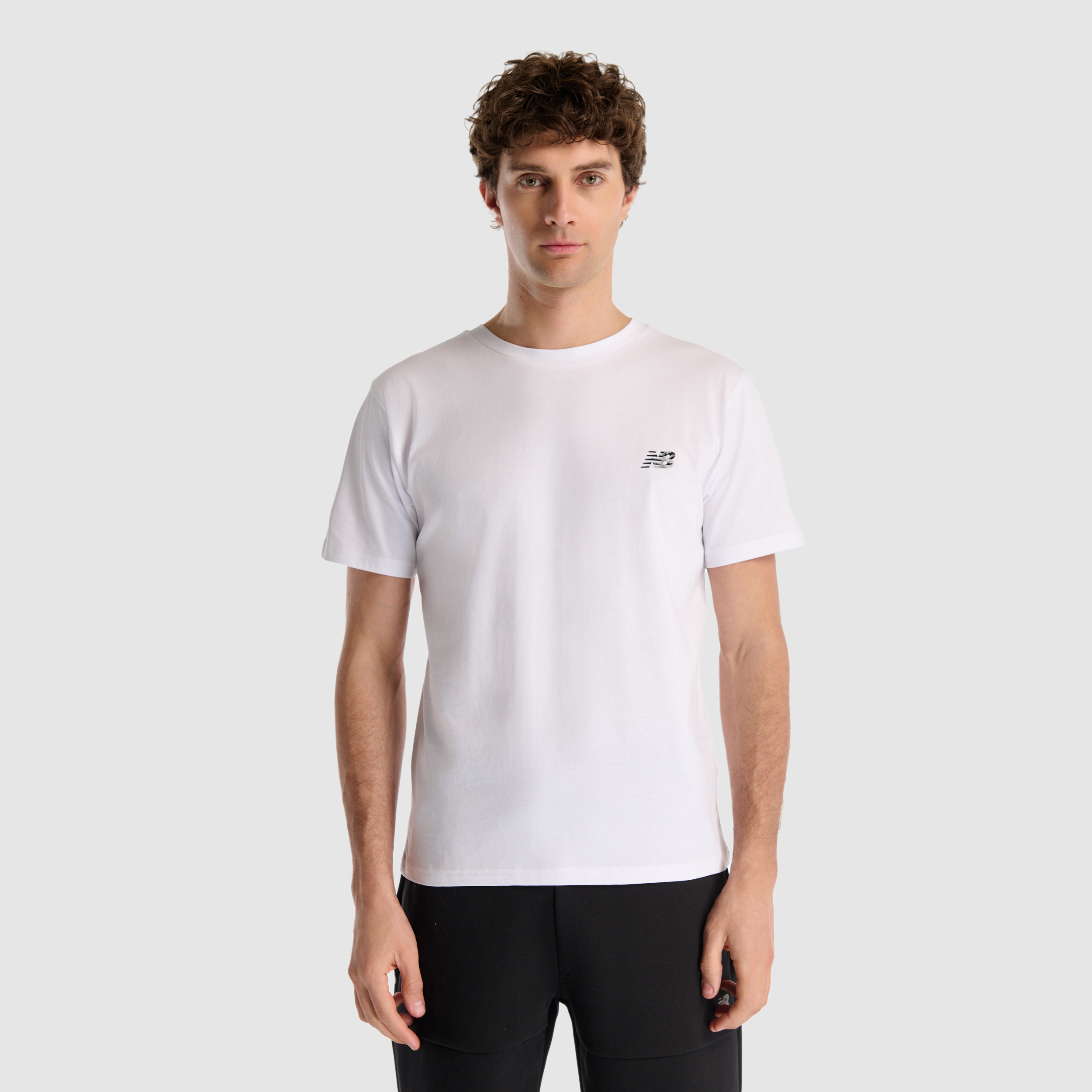 New Balance MNT1537 Beyaz Erkek Tişört görsel 2
