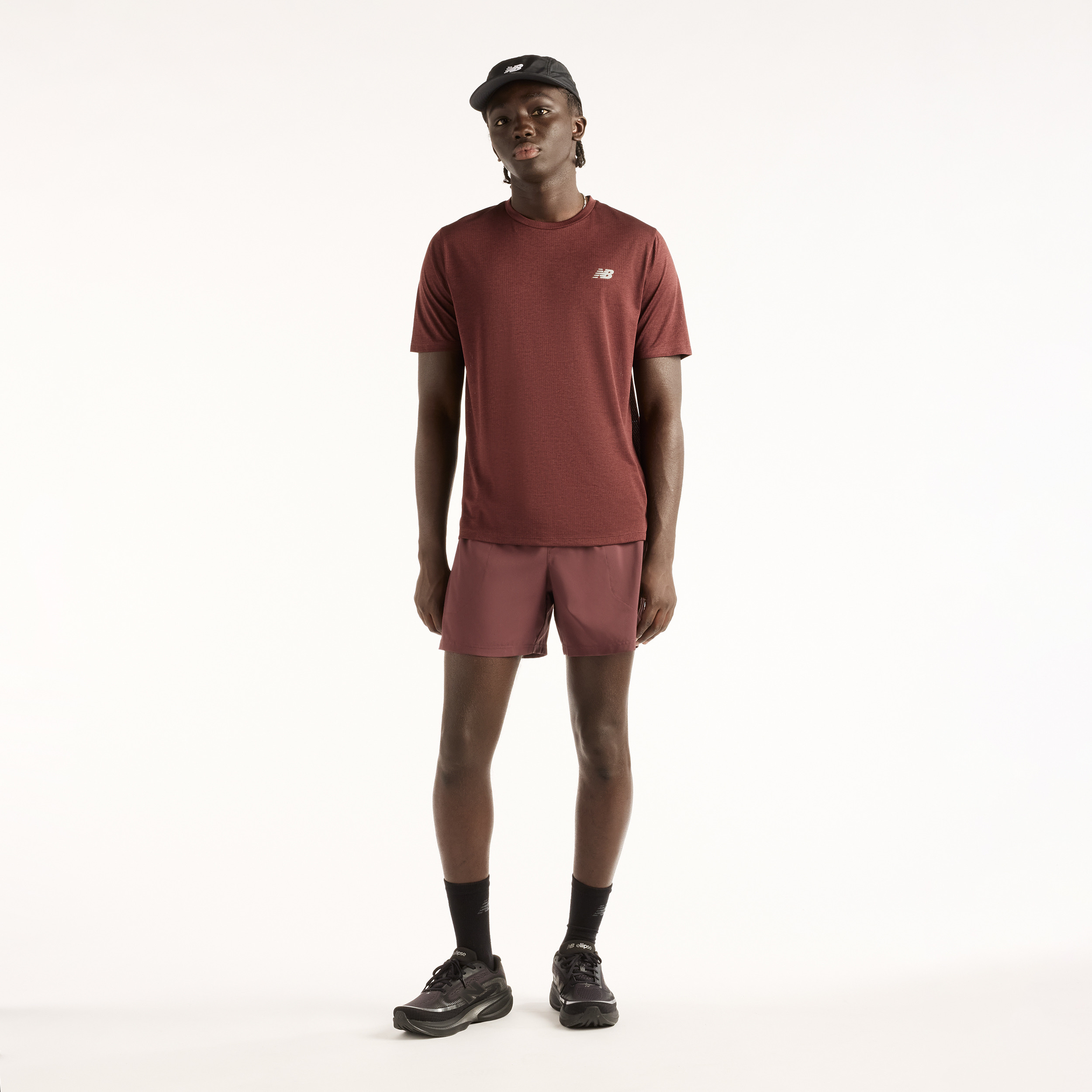New Balance MT41253 Kahverengi Erkek Tişört görsel 3