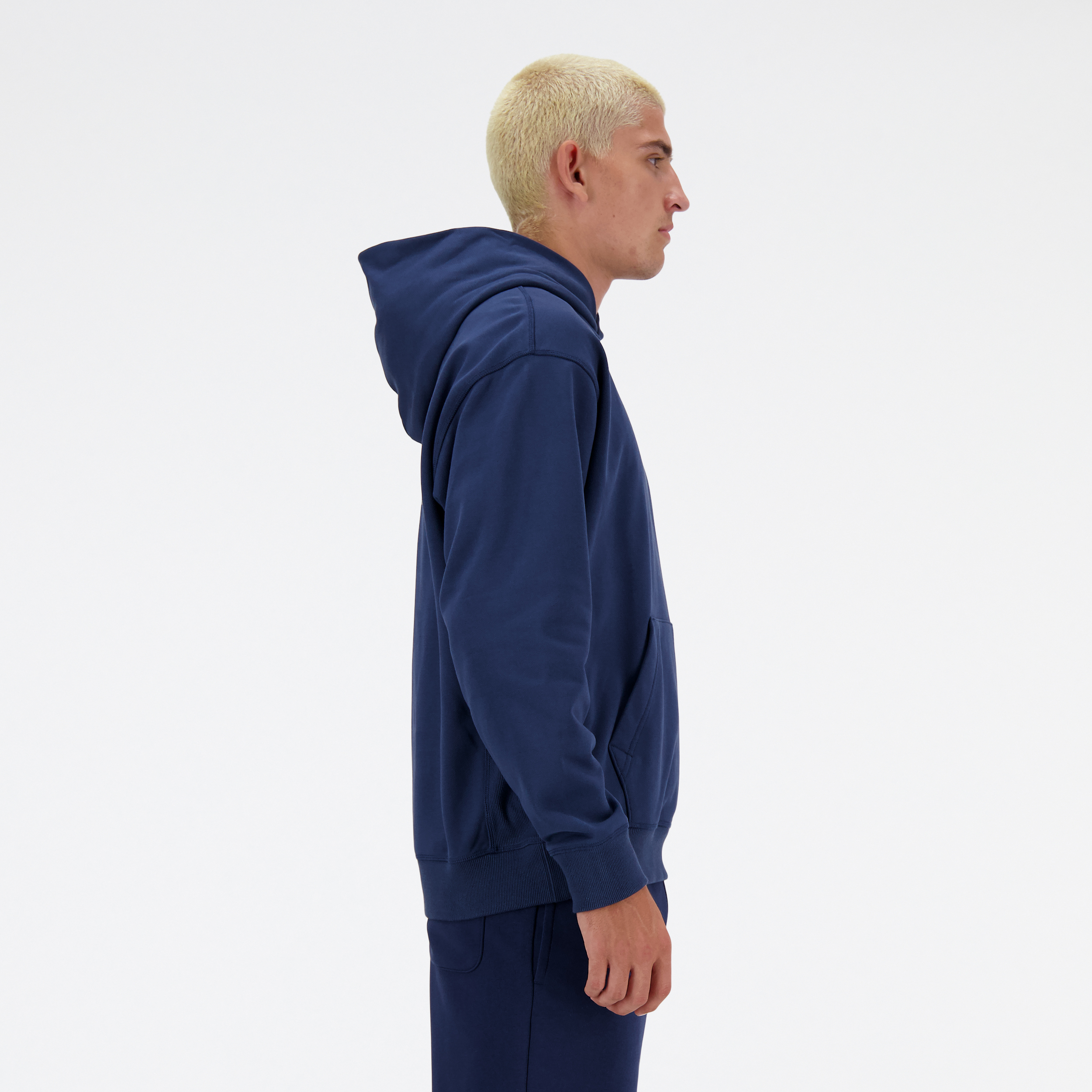 New Balance MT41539 Lacivert Erkek Sweatshirt görsel 2