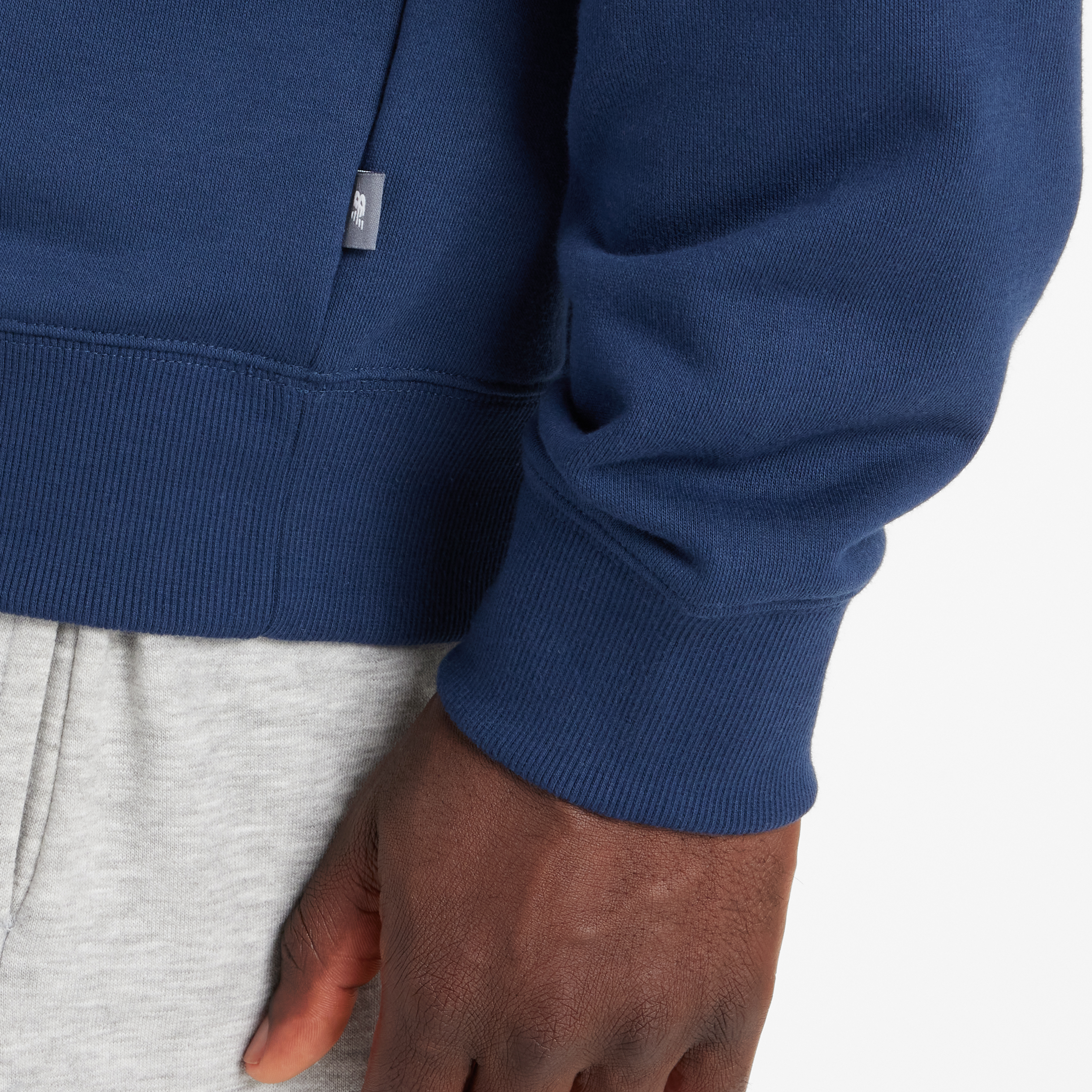 New Balance MT43507 Lacivert Erkek Sweatshirt görsel 5