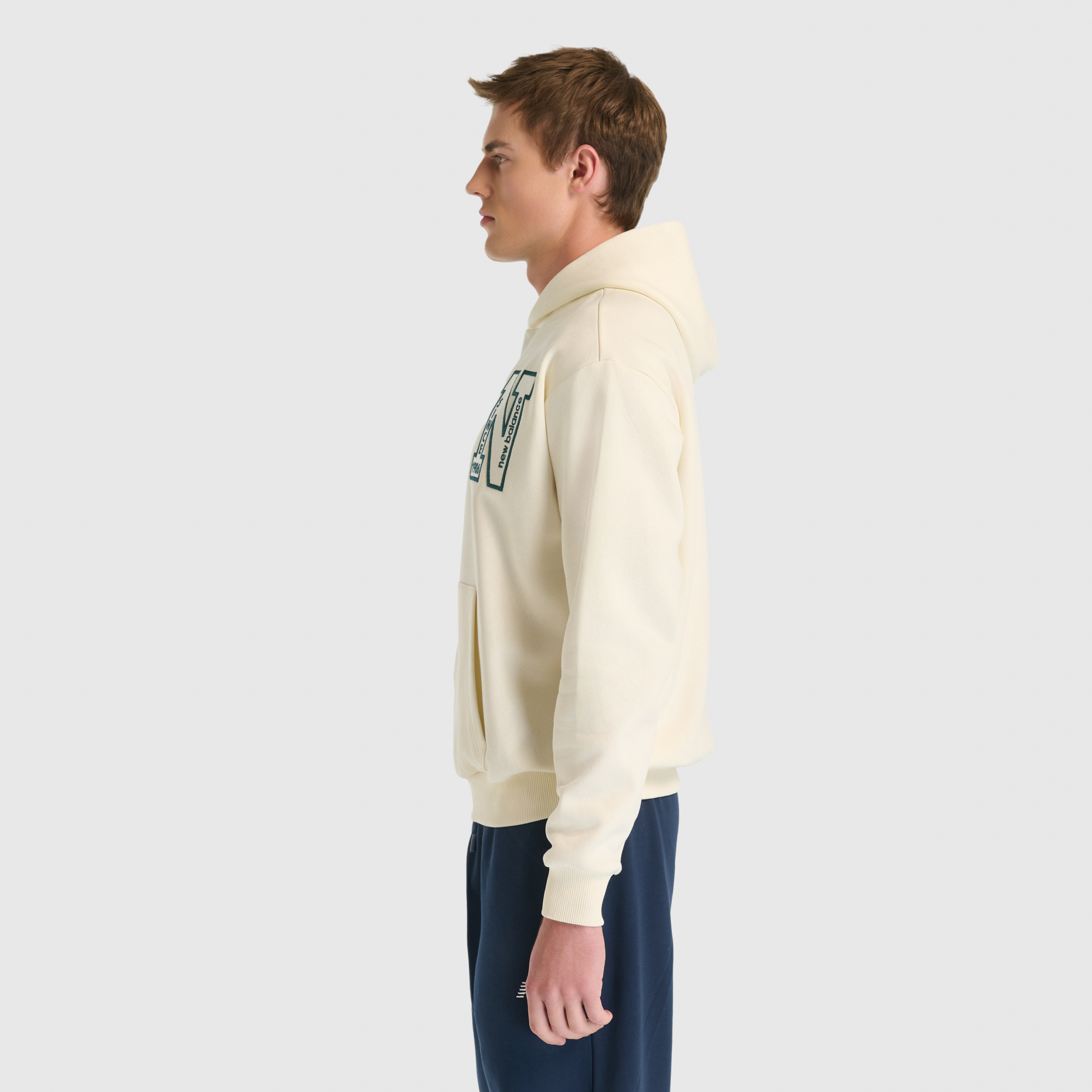 New Balance UNH3534 Bej Unisex Sweatshirt görsel 2