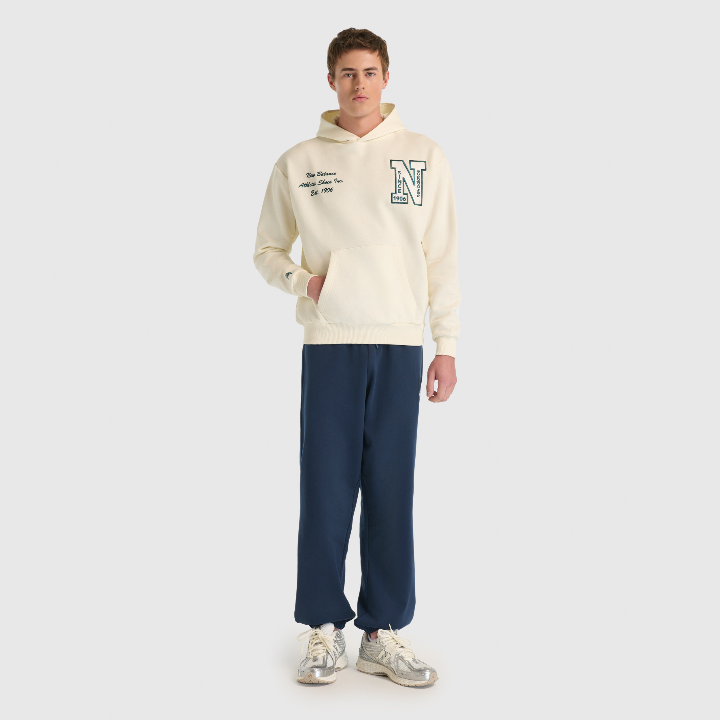 New Balance UNH3534 Bej Unisex Sweatshirt görsel 6