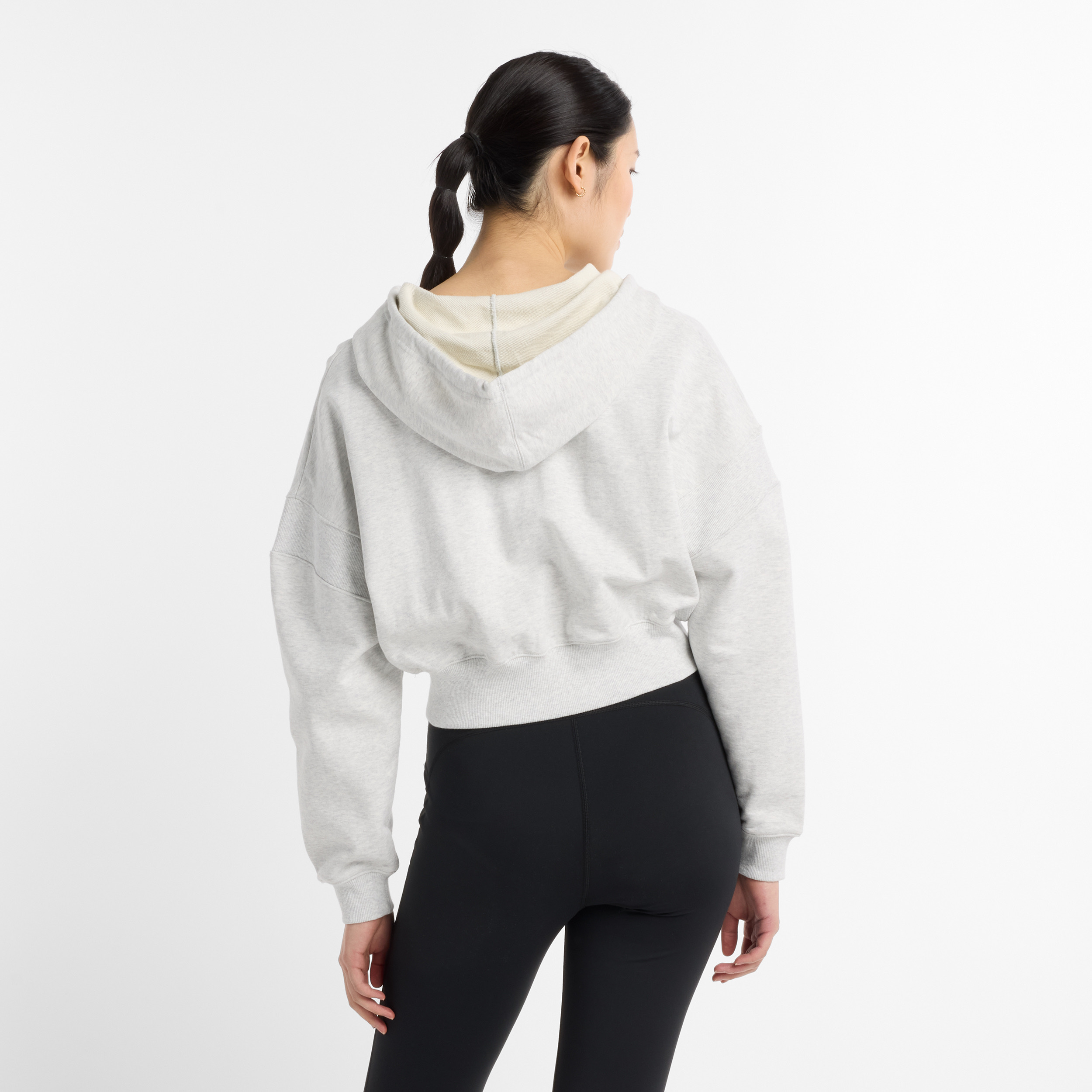 New Balance Gri Kadın Sweatshirt görsel 3