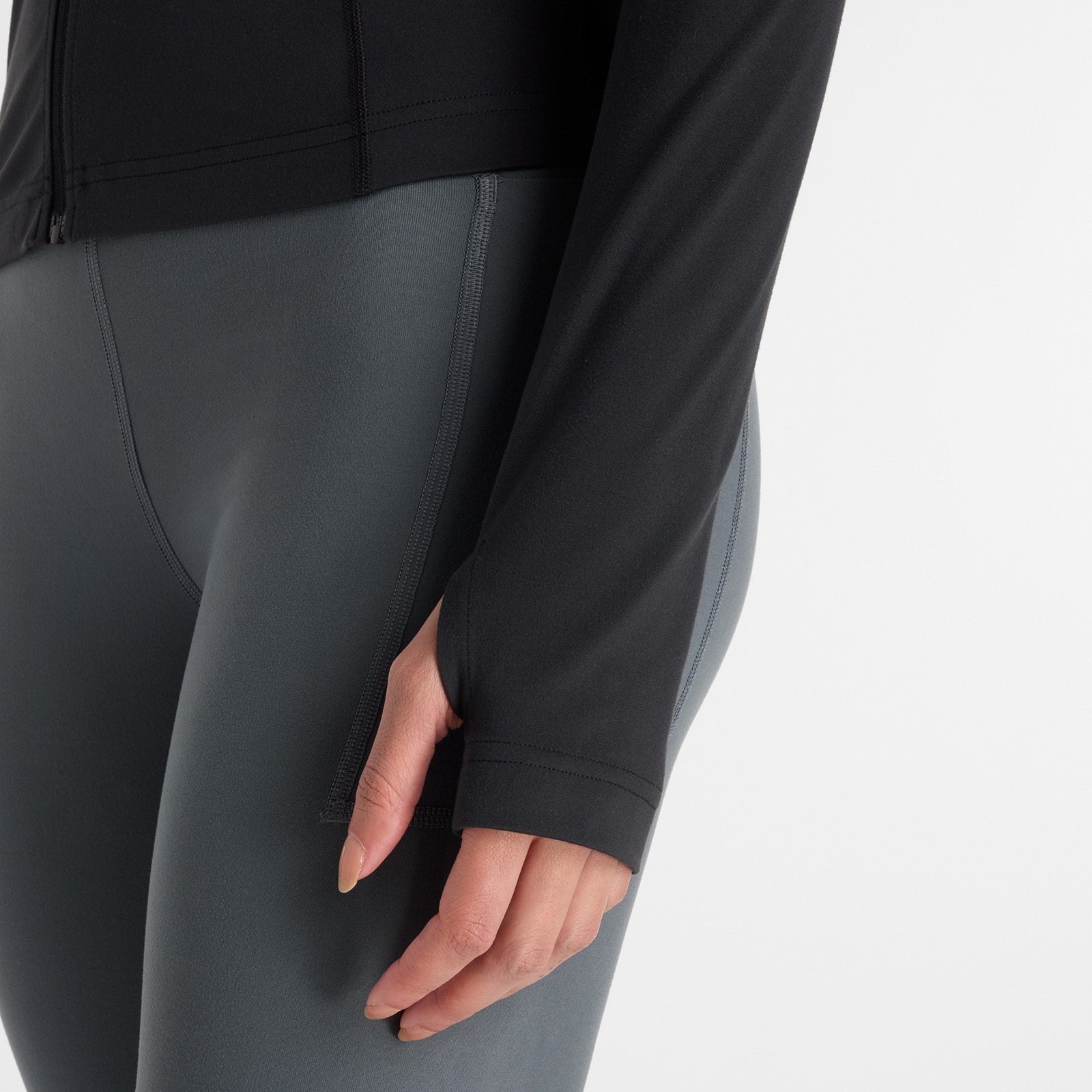 New Balance WJ61X09U Siyah Kadın Sweatshirt görsel 6