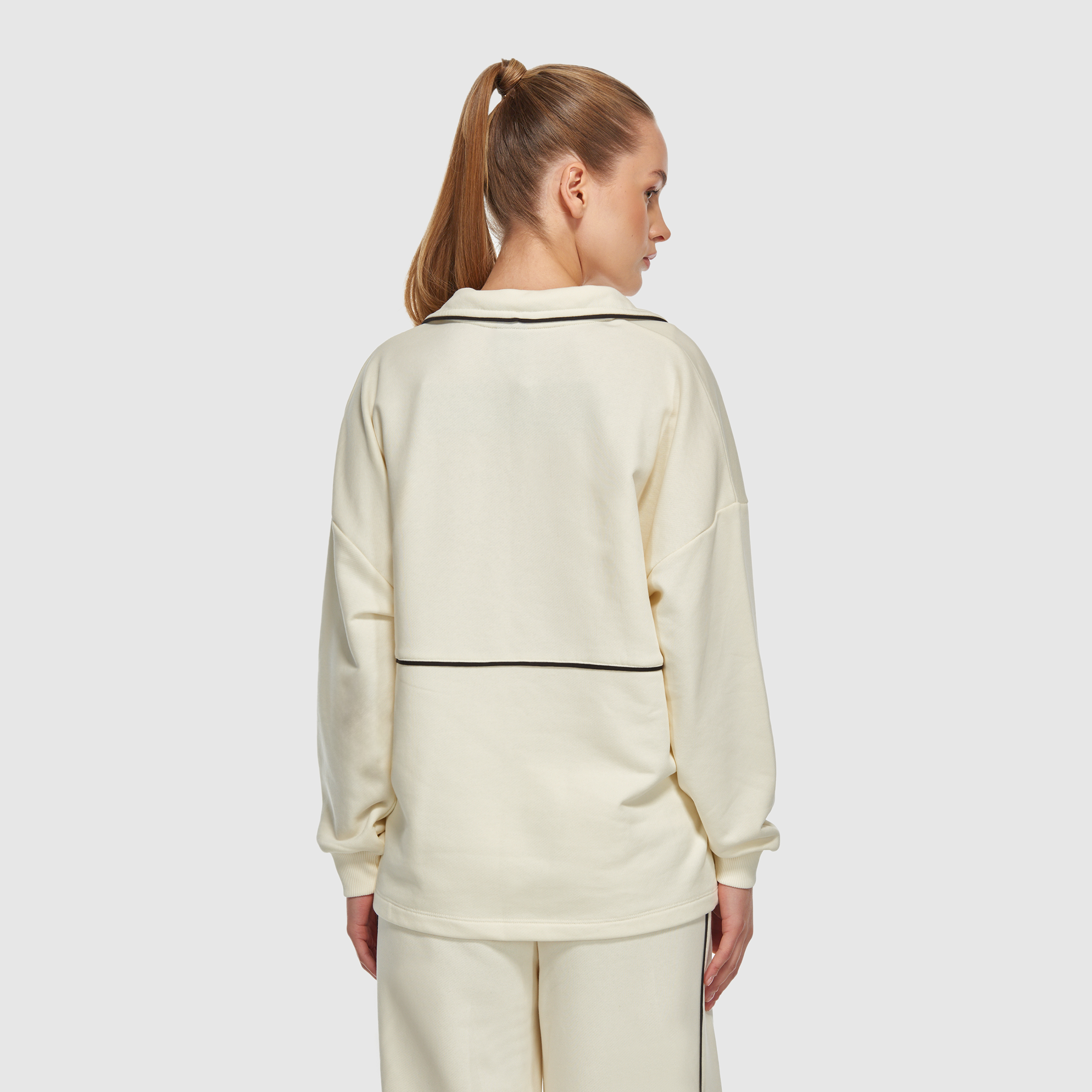 New Balance WNC3402 Beyaz Kadın Sweatshirt görsel 4