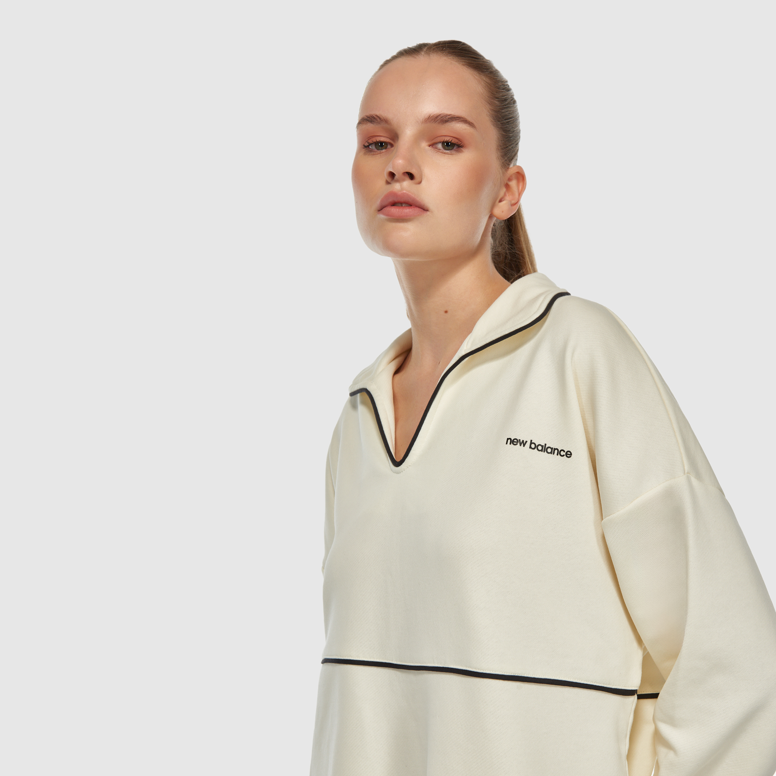 New Balance WNC3402 Beyaz Kadın Sweatshirt görsel 5