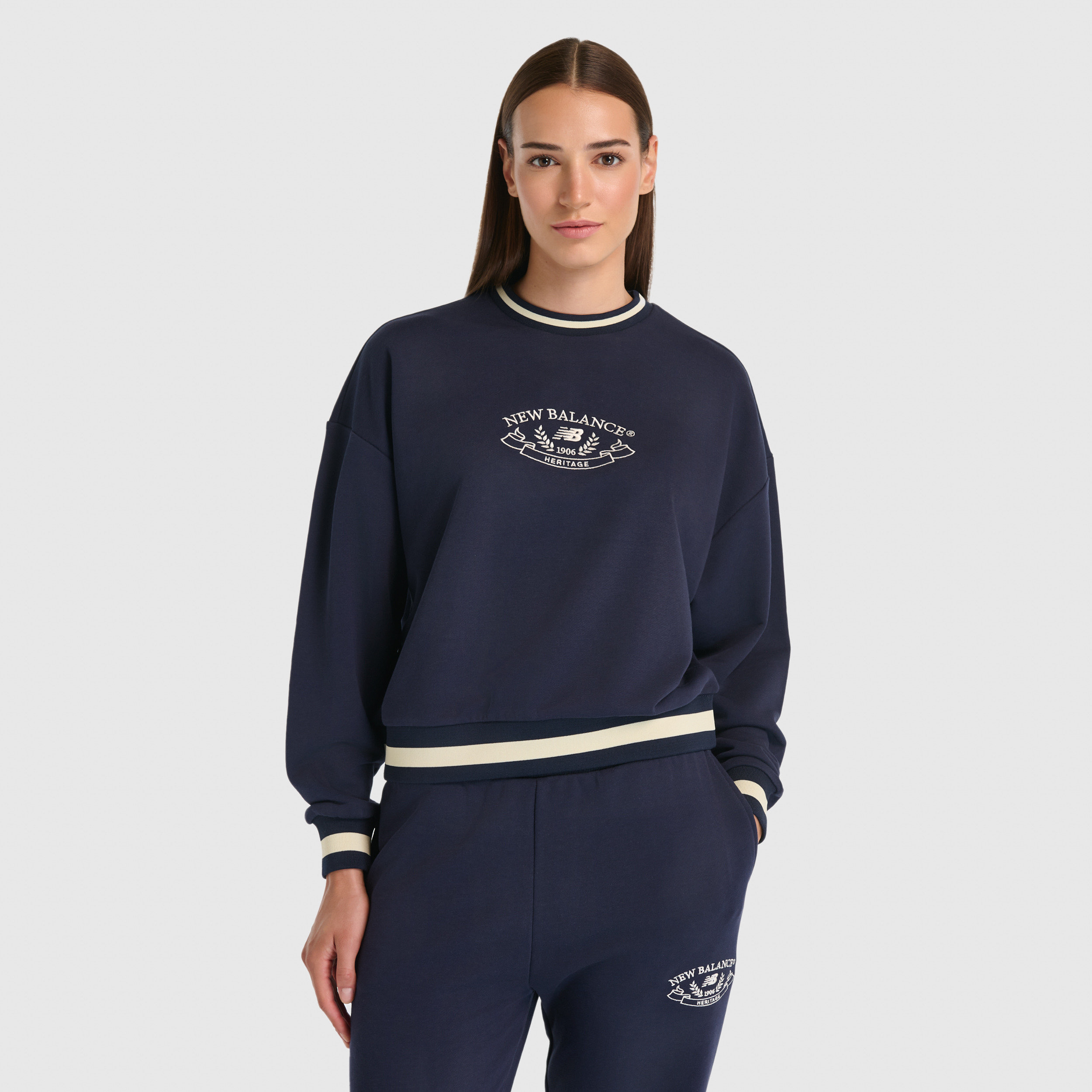 New Balance WNC3501 Lacivert Kadın Sweatshirt