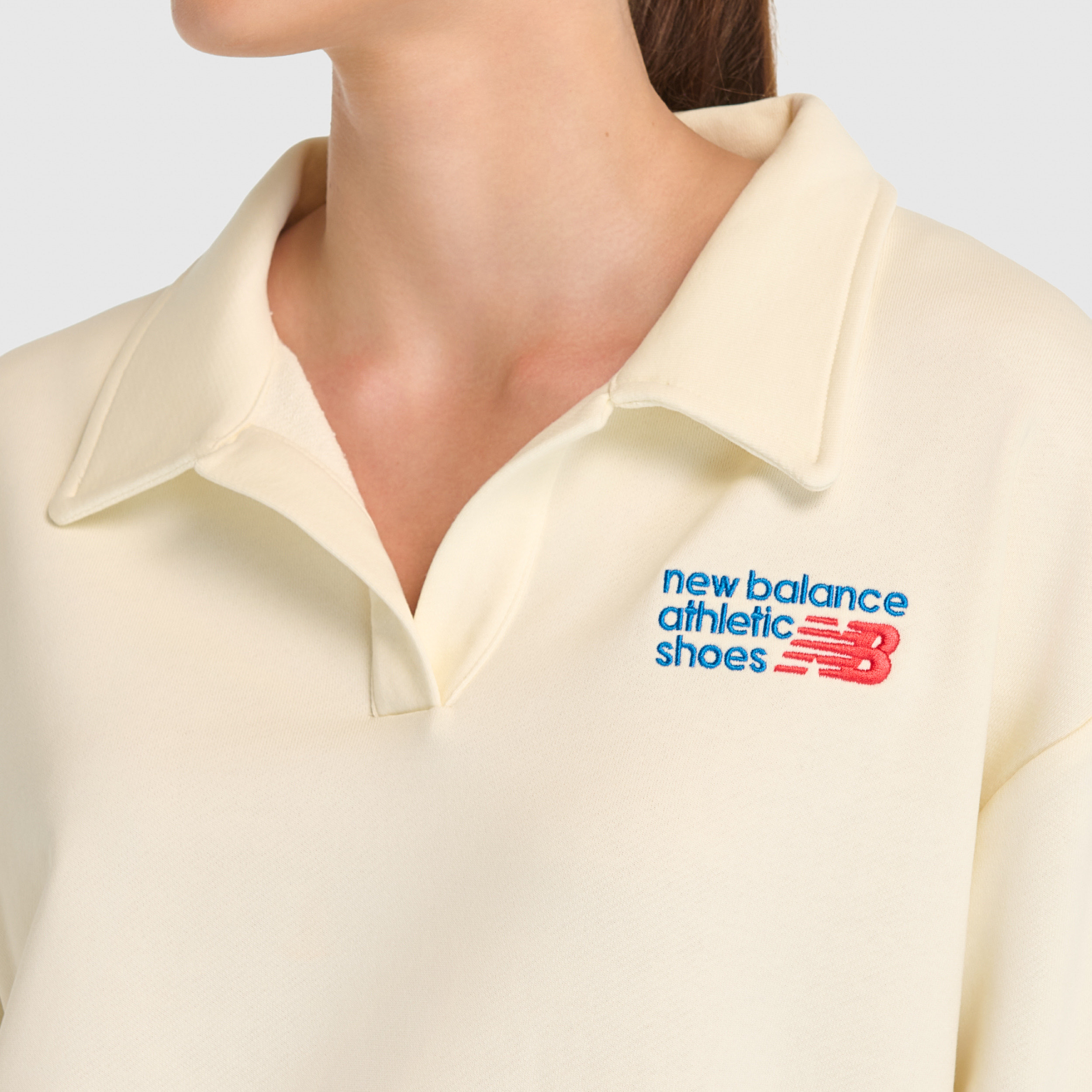 New Balance WNC3502 Bej Kadın Sweatshirt görsel 5