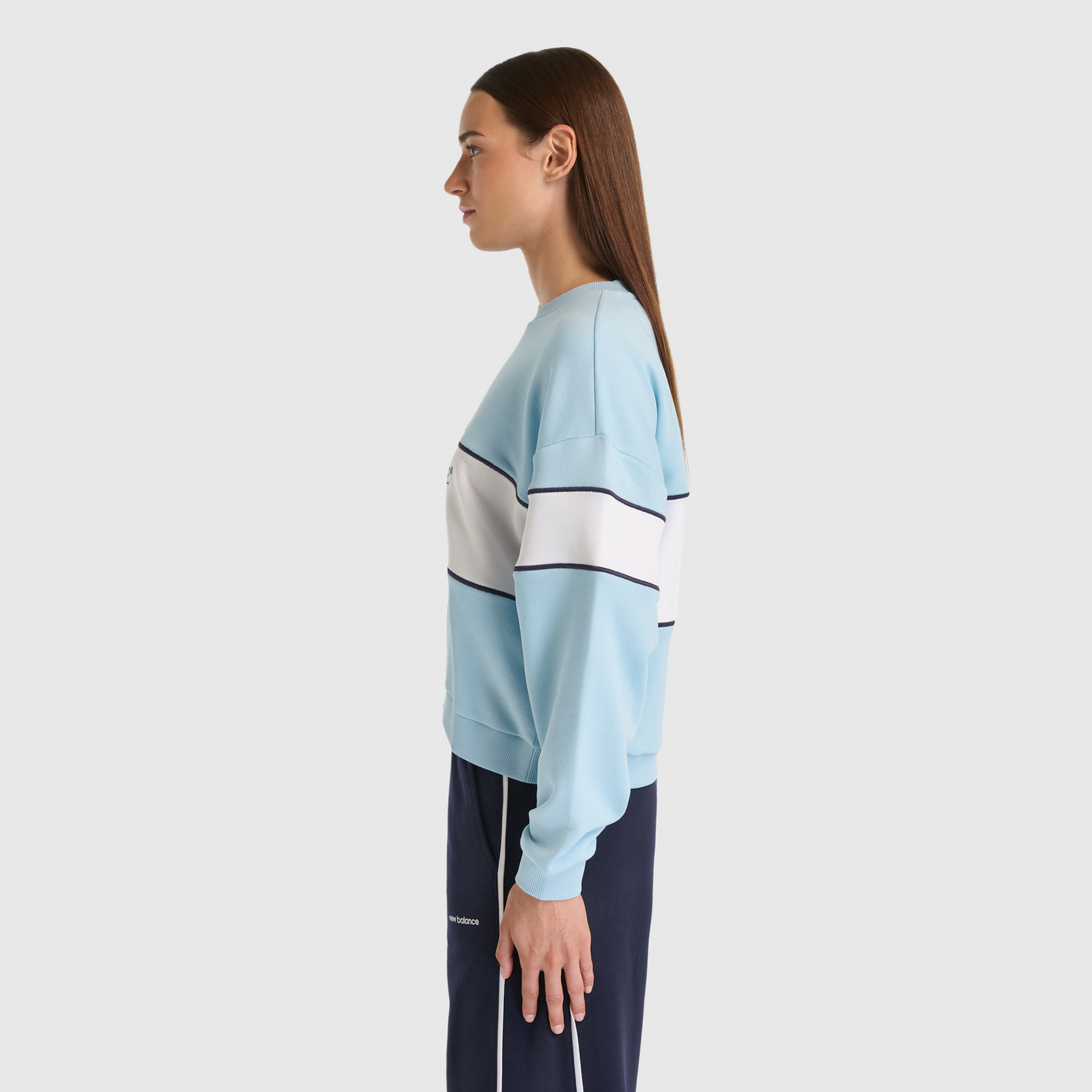 New Balance WNC3507 Mavi Kadın Sweatshirt görsel 2