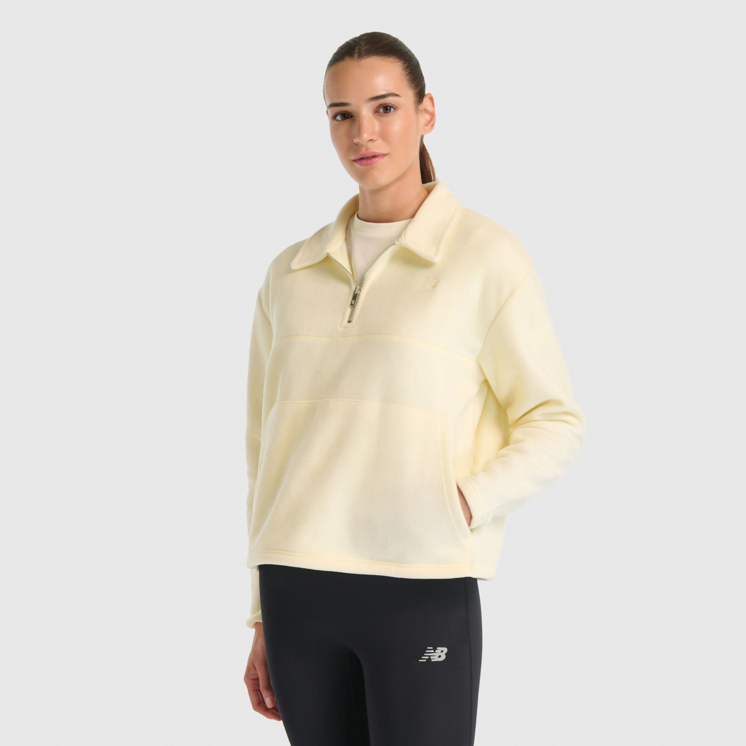 New Balance WNC3520 Bej Kadın Sweatshirt görsel 2