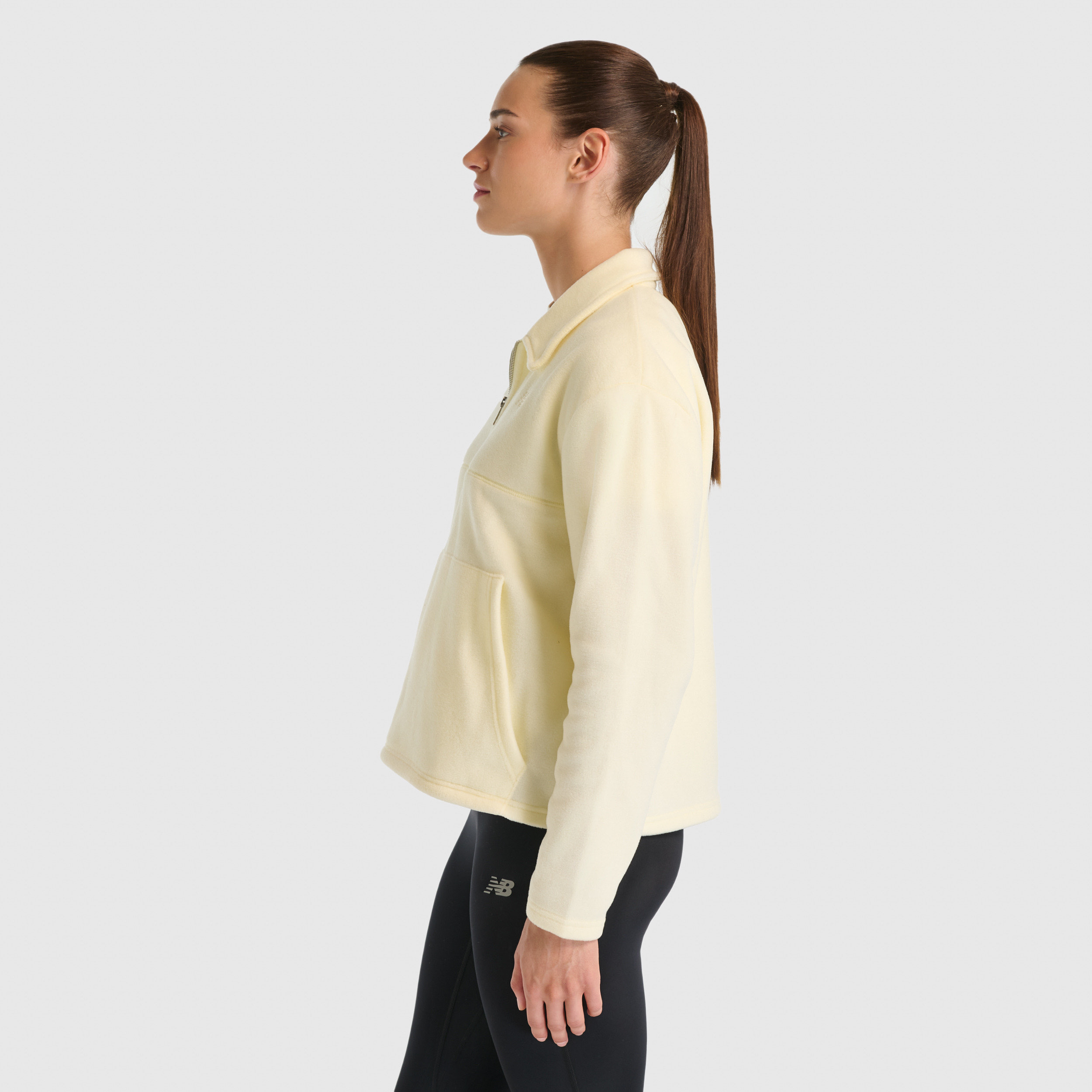 New Balance WNC3520 Bej Kadın Sweatshirt görsel 3