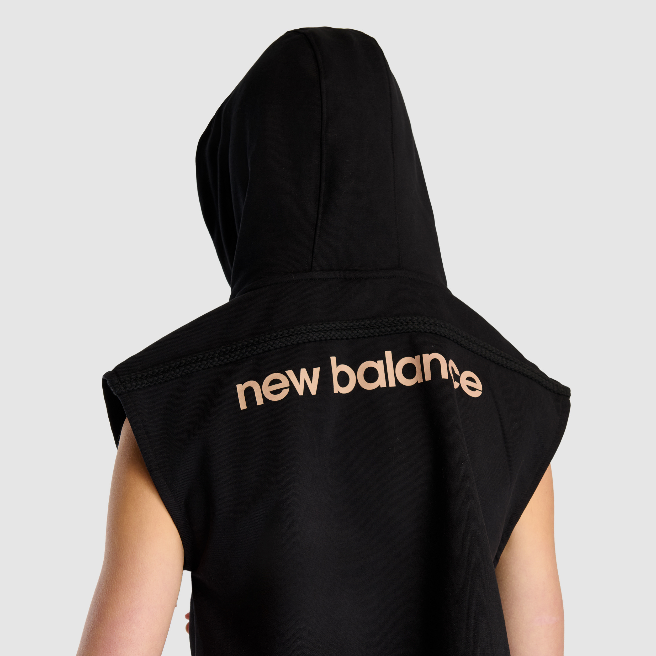 New Balance WNH1514 Siyah Kadın Sweatshirt görsel 6