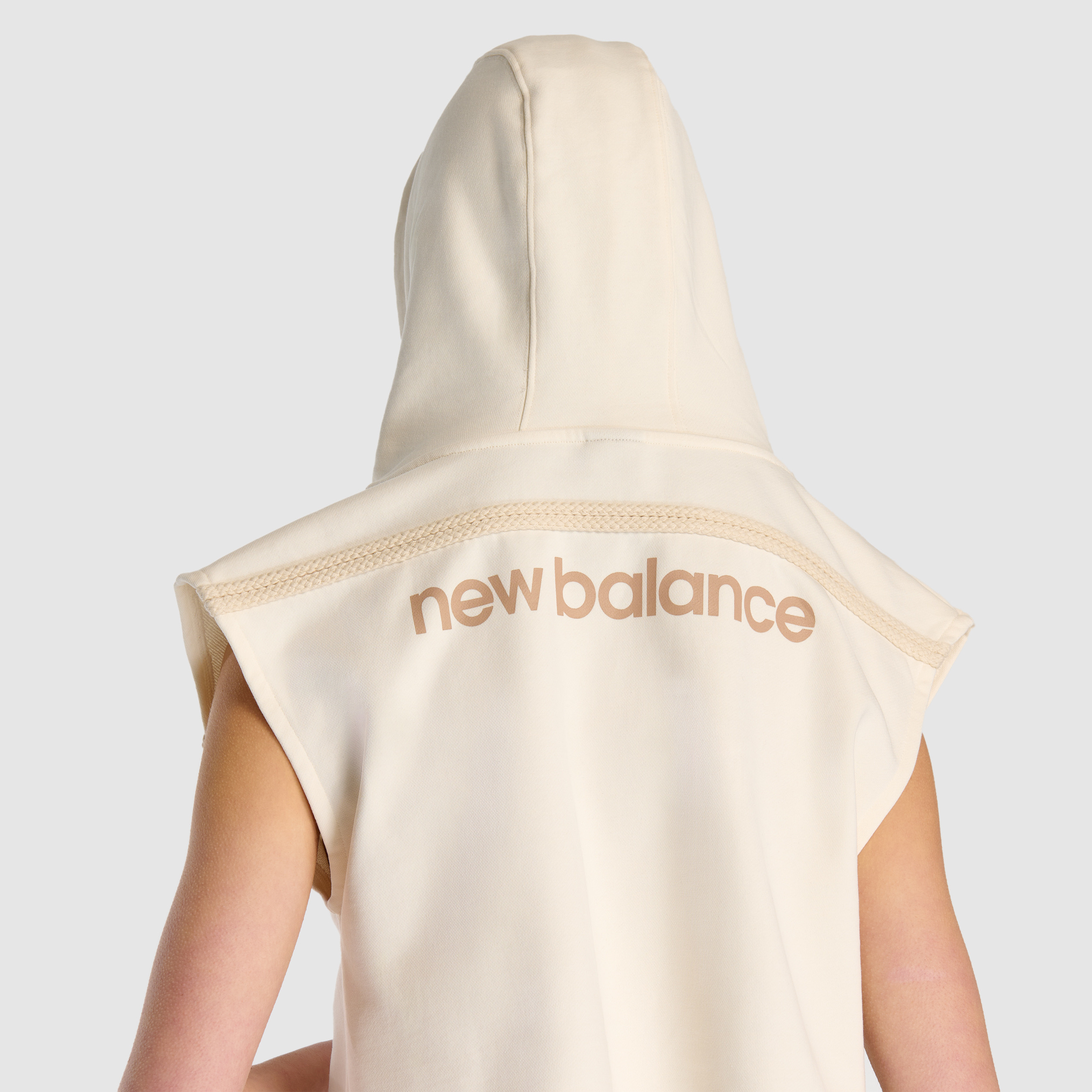 New Balance WNH1514 Bej Kadın Sweatshirt görsel 5