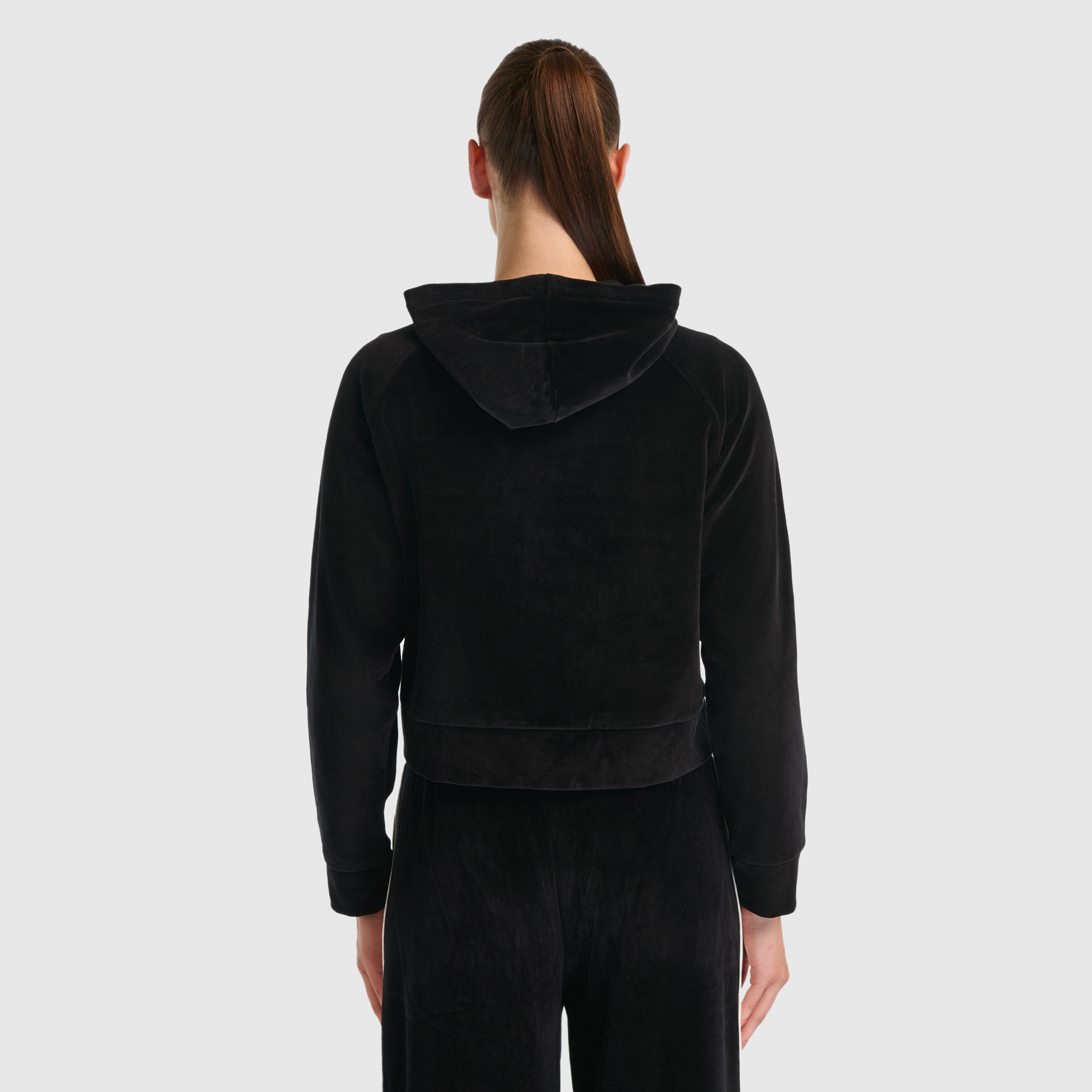 New Balance WNJ3506 Siyah Kadın Sweatshirt görsel 3