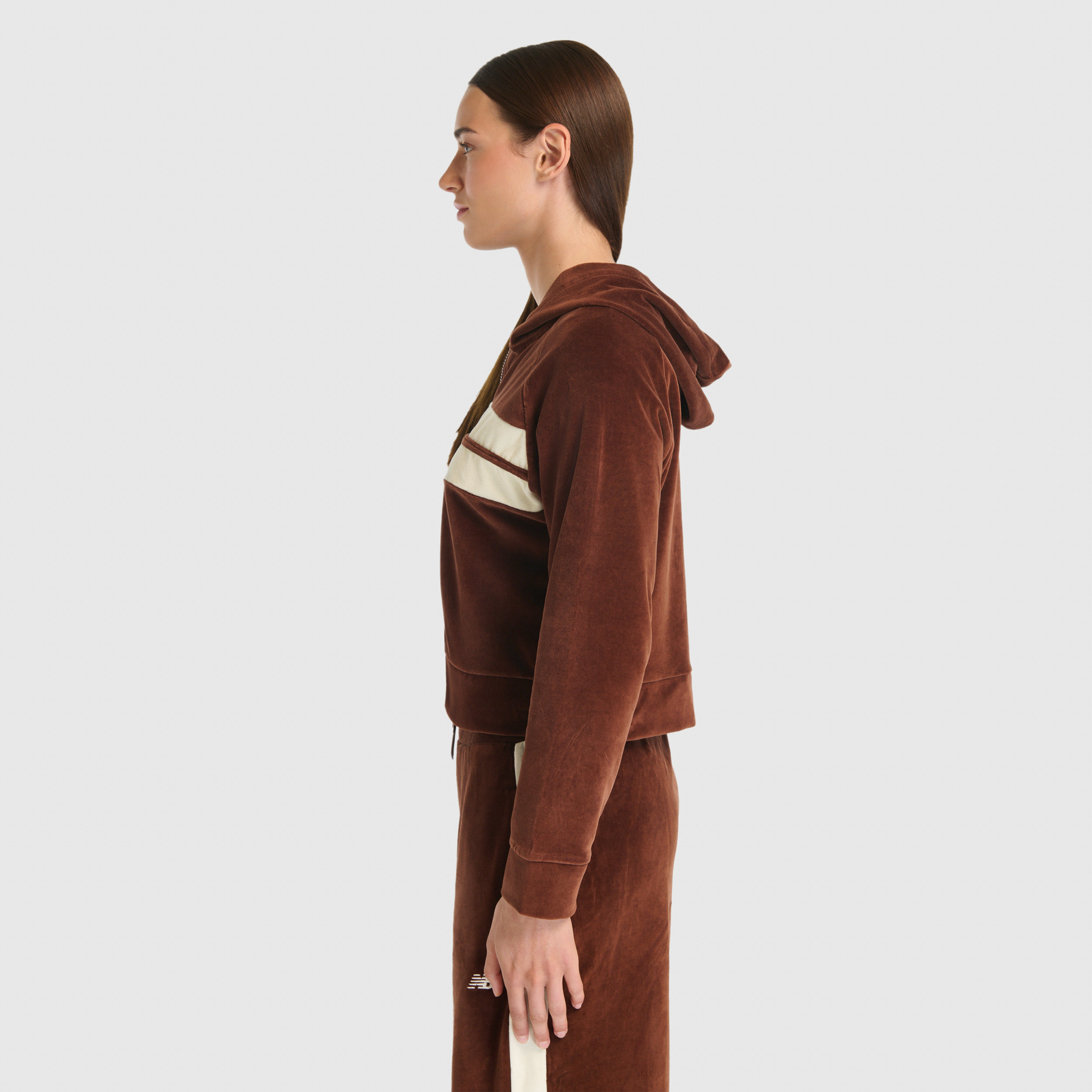 New Balance WNJ3506 Kahverengi Kadın Sweatshirt görsel 2