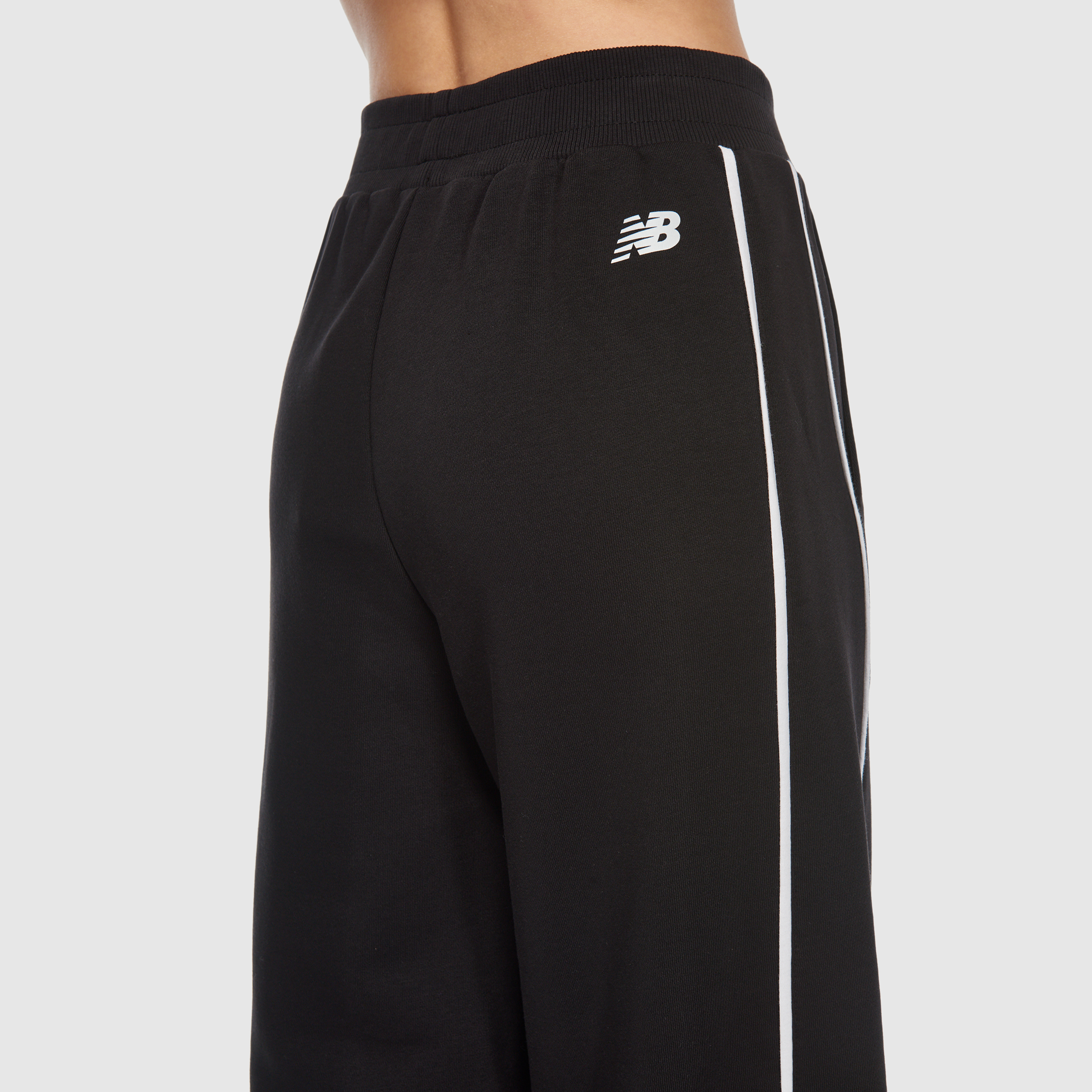 New Balance WNP3402 Siyah Kadın Eşofman Altı görsel 6