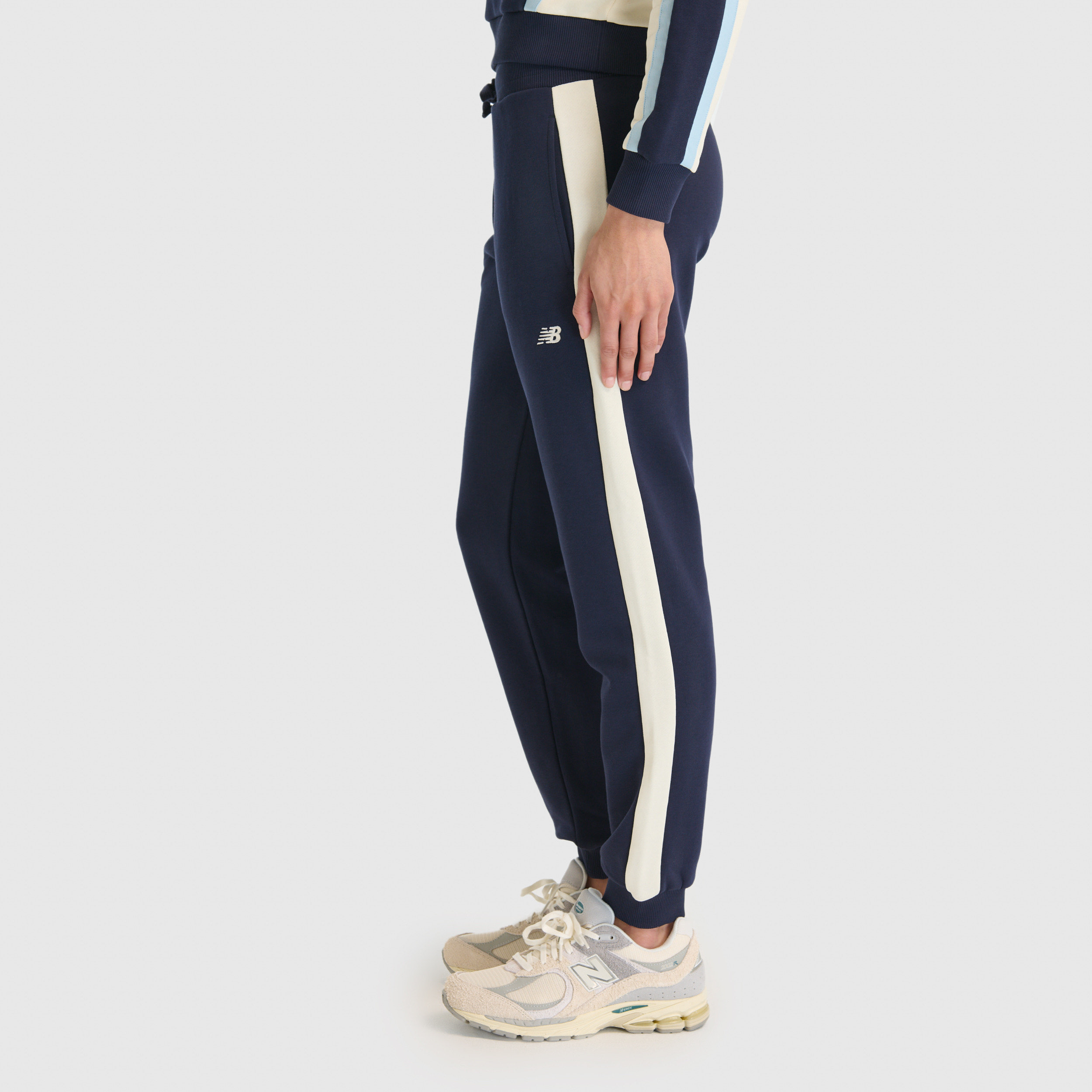 New Balance WNP3511 Lacivert Kadın Eşofman Altı görsel 3