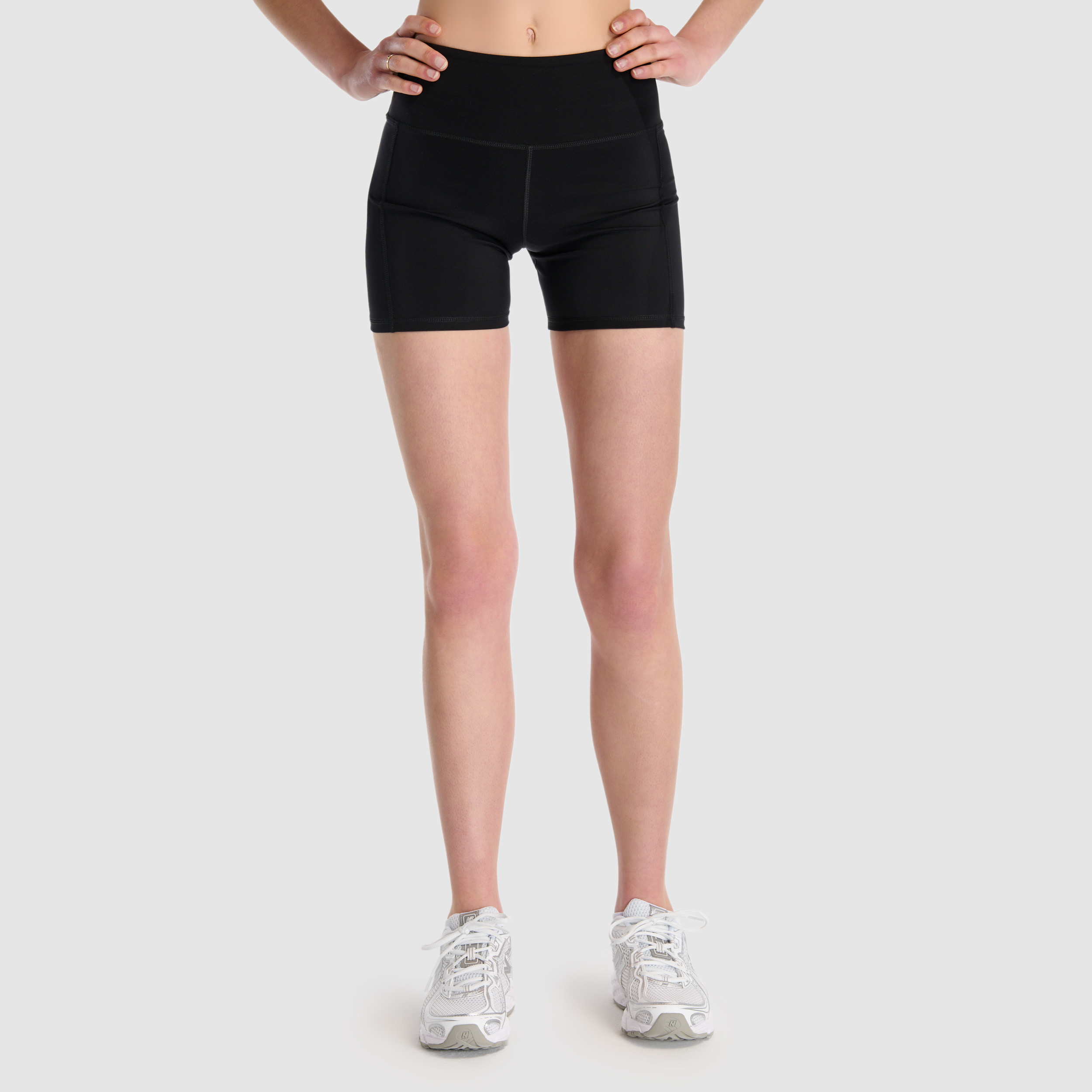 New Balance WNS1534 Siyah Kadın Şort