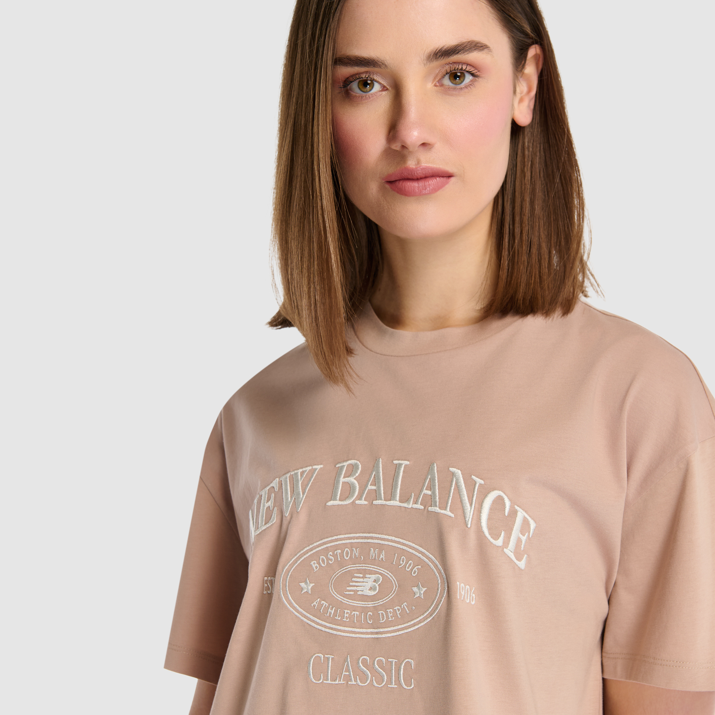 New Balance WNT1508 Kahverengi Kadın Tişört görsel 5