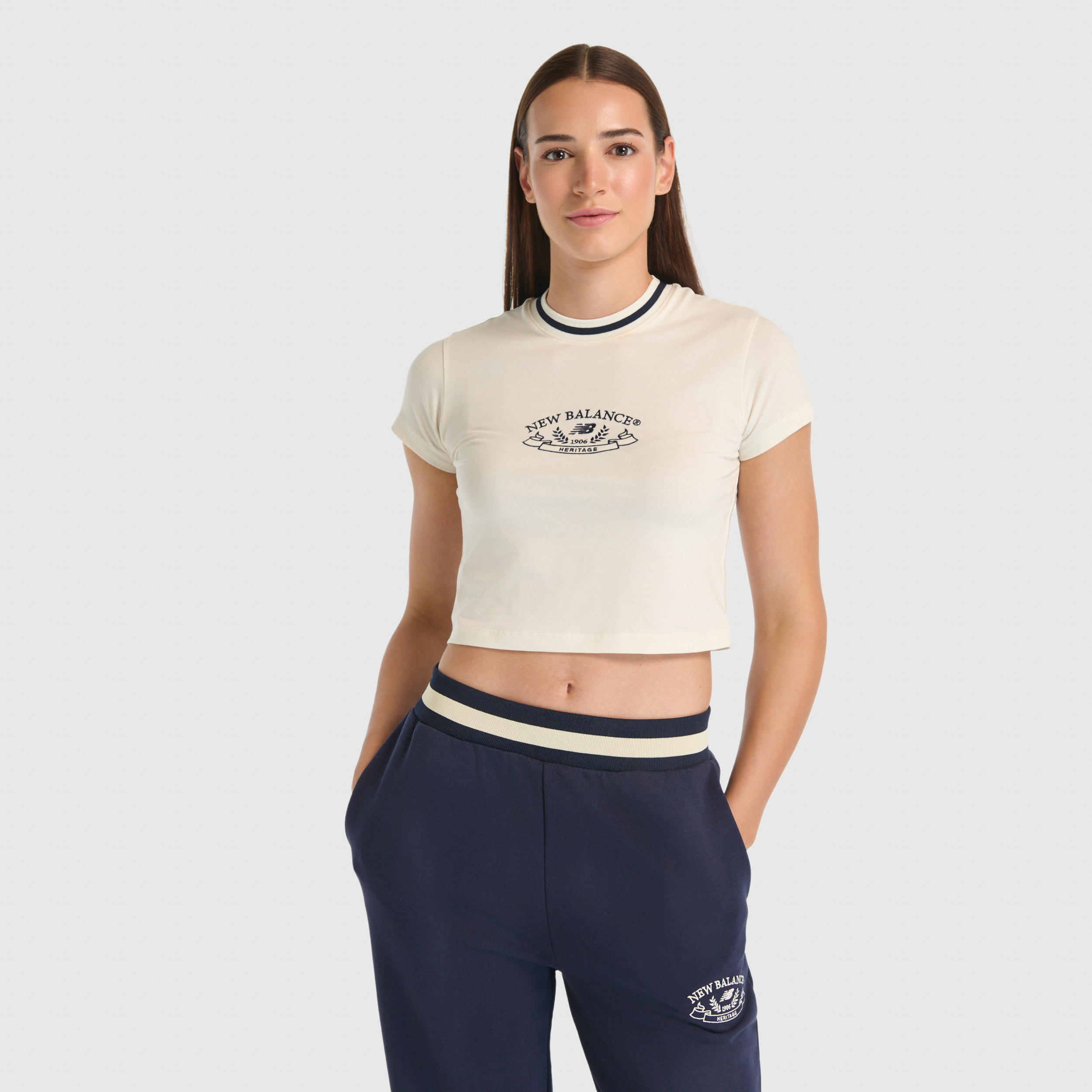 New Balance WNT3501 Bej Kadın Tişört