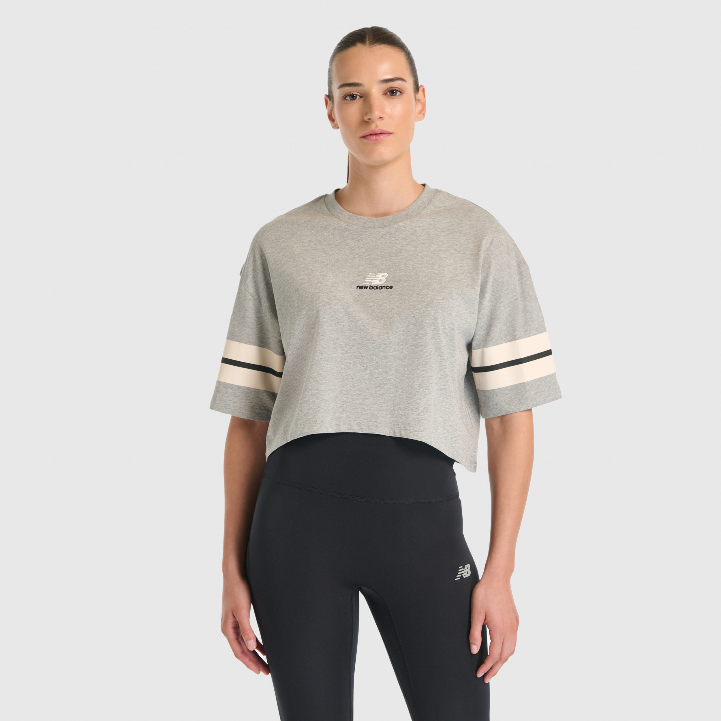 New Balance WNT3516 Gri Kadın Tişört