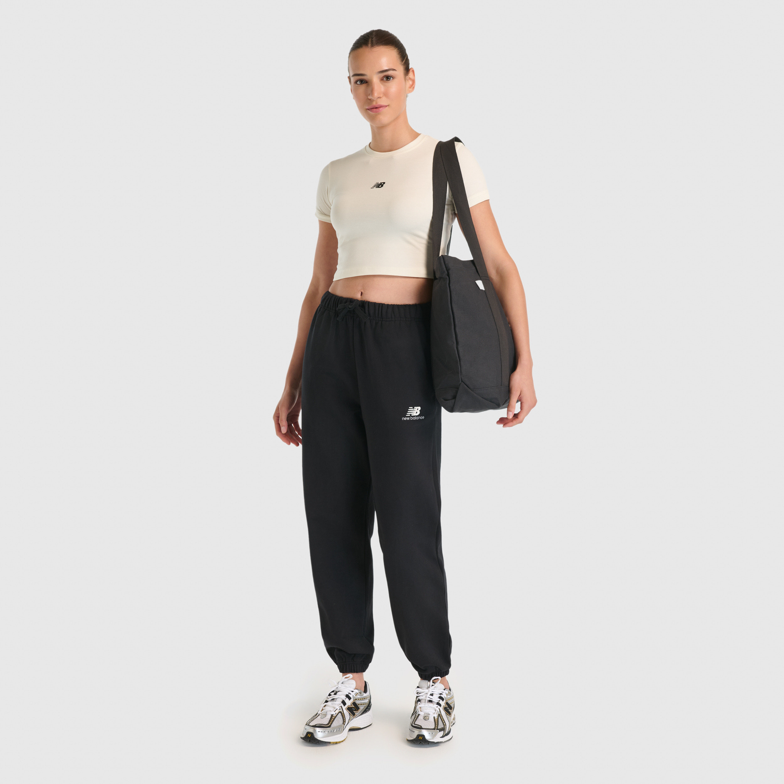 New Balance WNT3527 Bej Kadın Tişört görsel 5